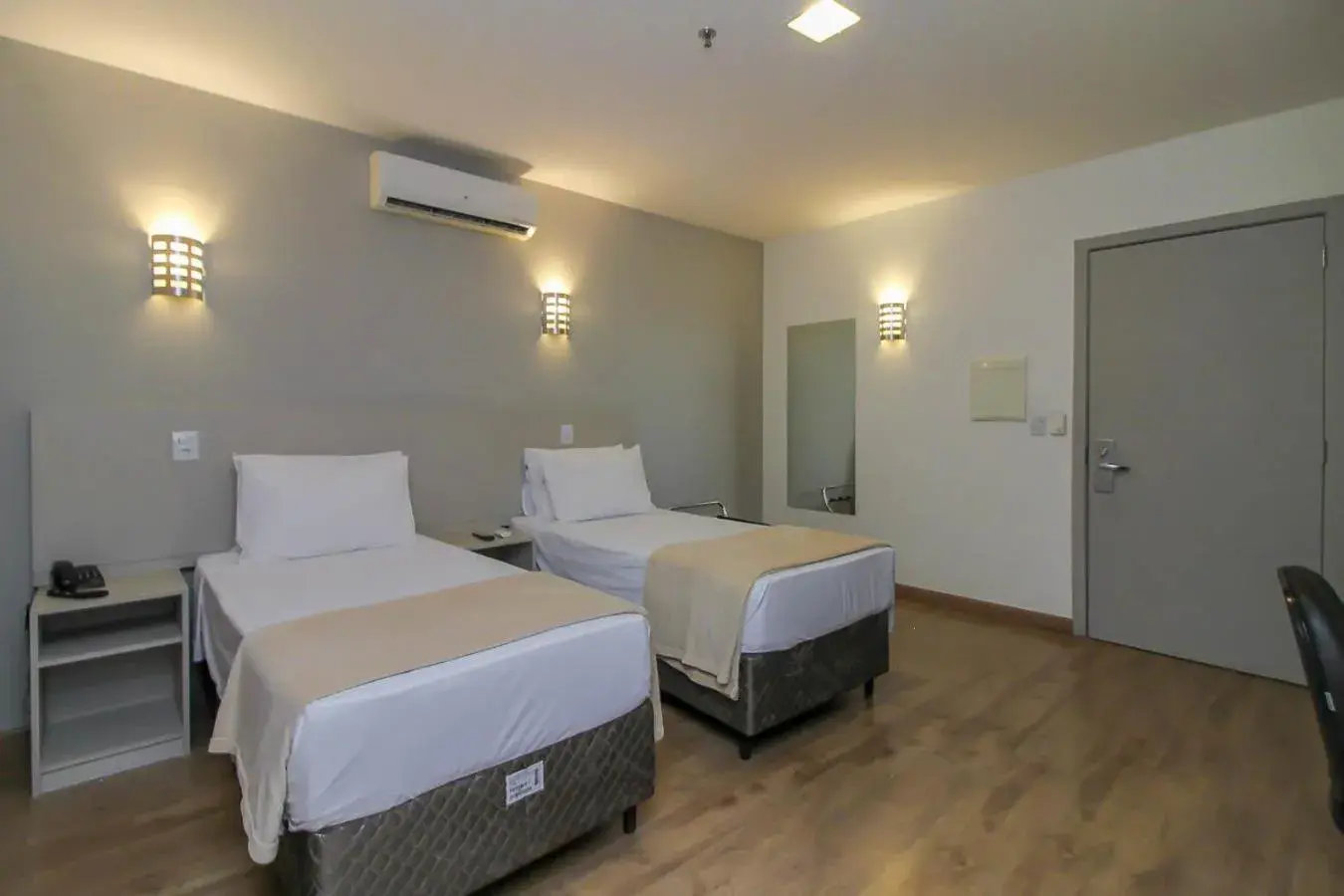 Premium Twin Room - single occupancy in Coral Trade Hotel Premium Twin Room - single occupancy in Coral Trade Hotel
