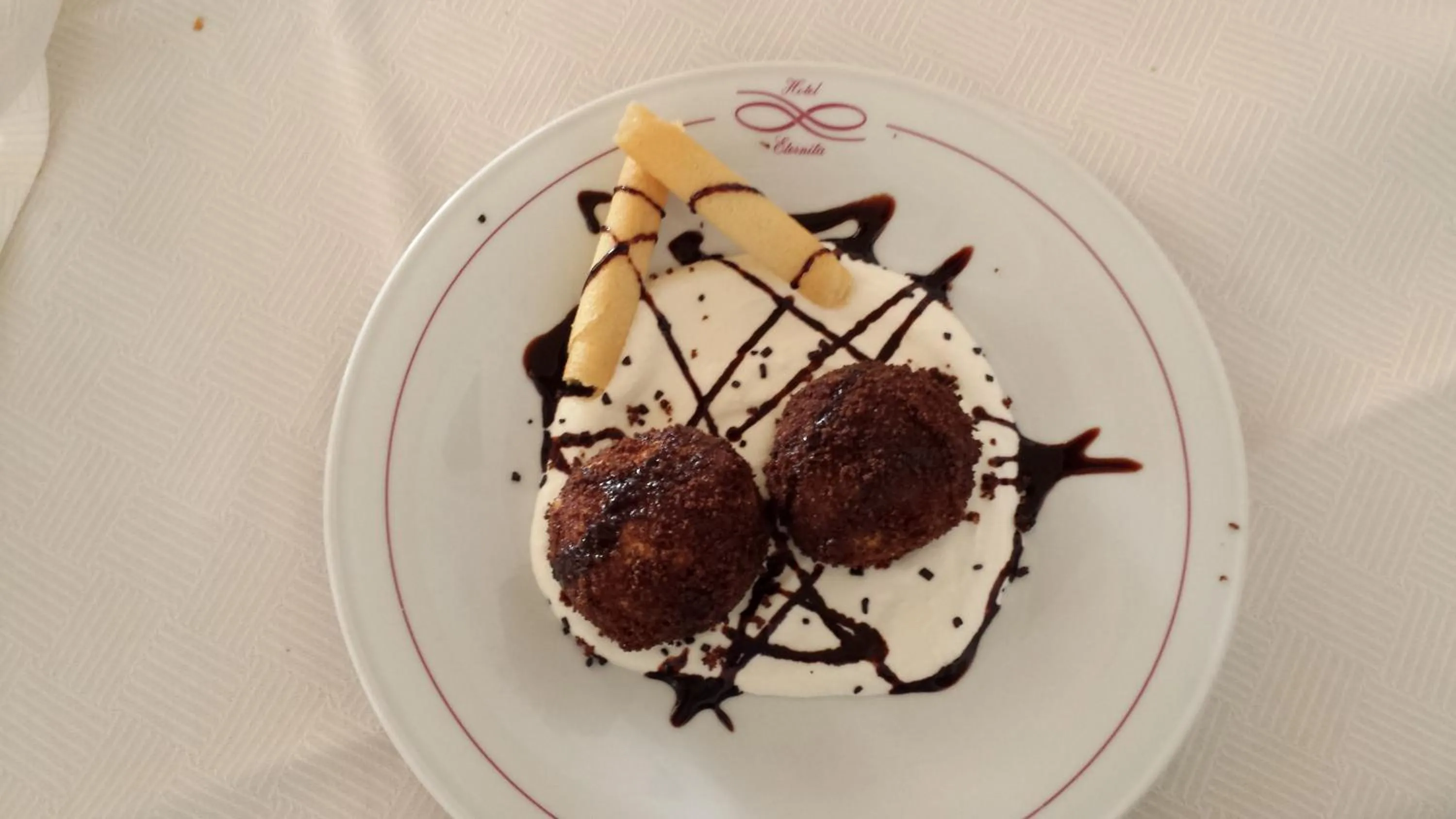 Food close-up in Hotel Eternità