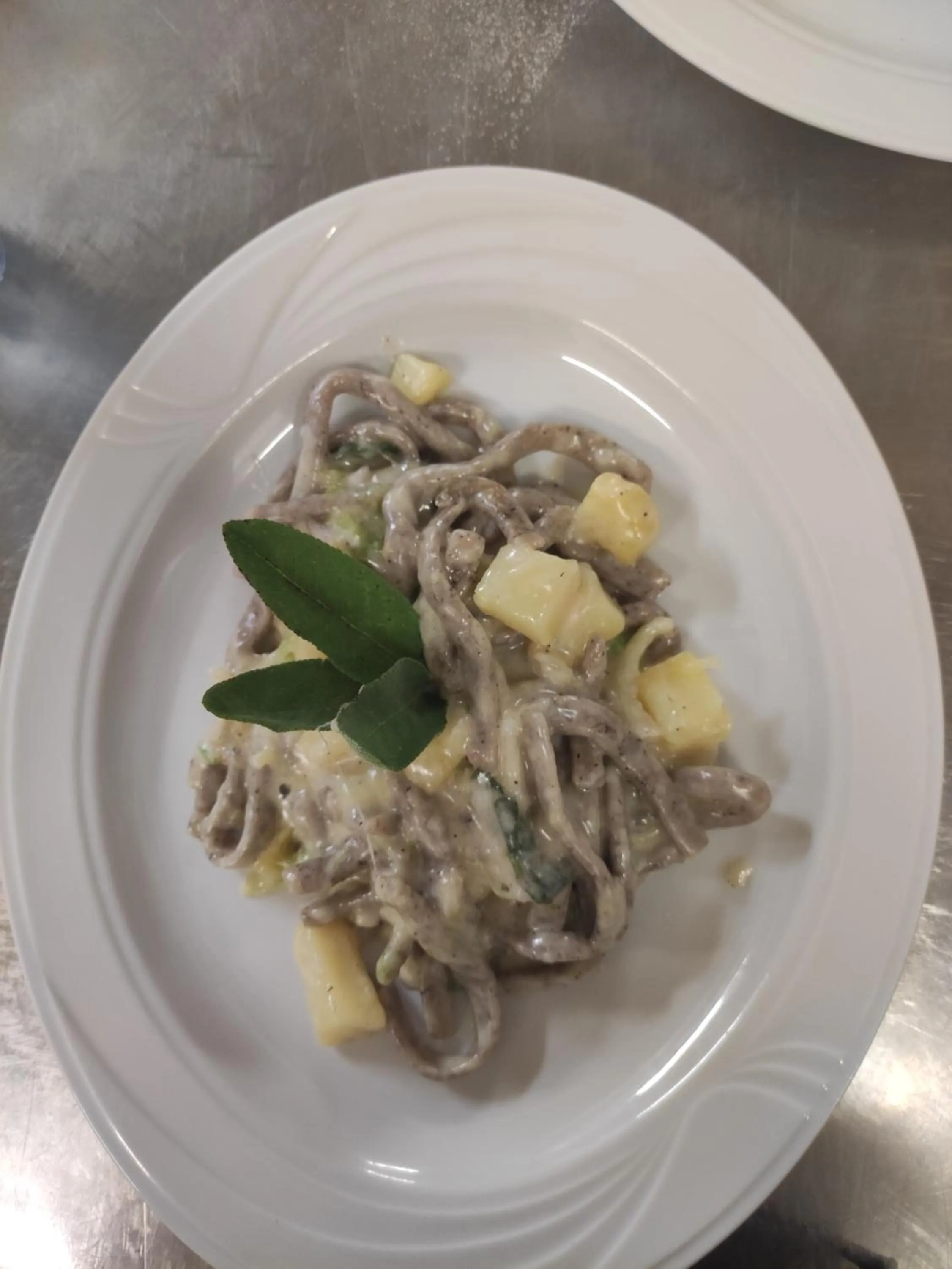 Restaurant/places to eat in Hotel Eternità