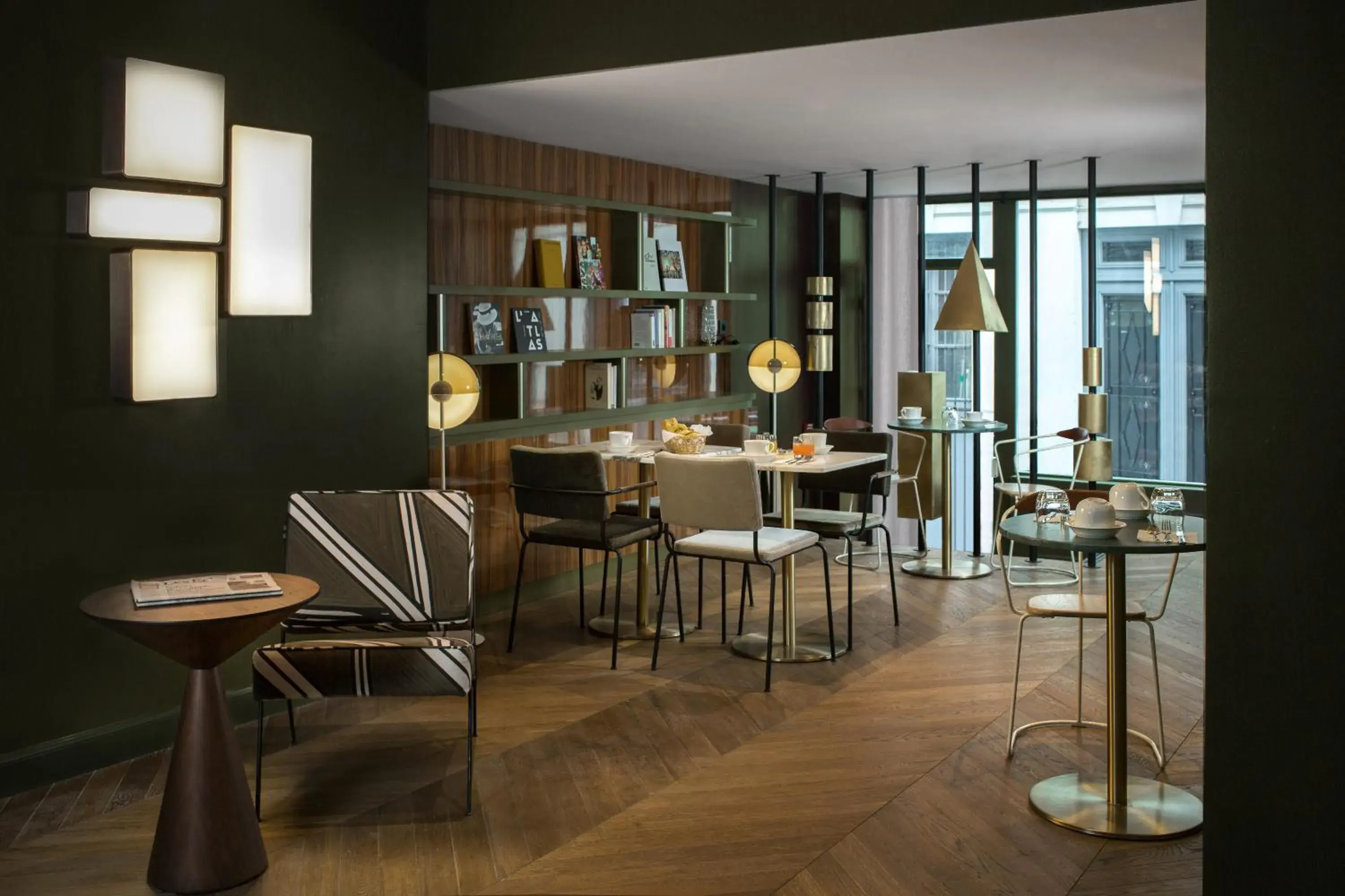 Lobby or reception in Hôtel Louvre Piemont Lobby or reception in Hôtel Louvre Piemont