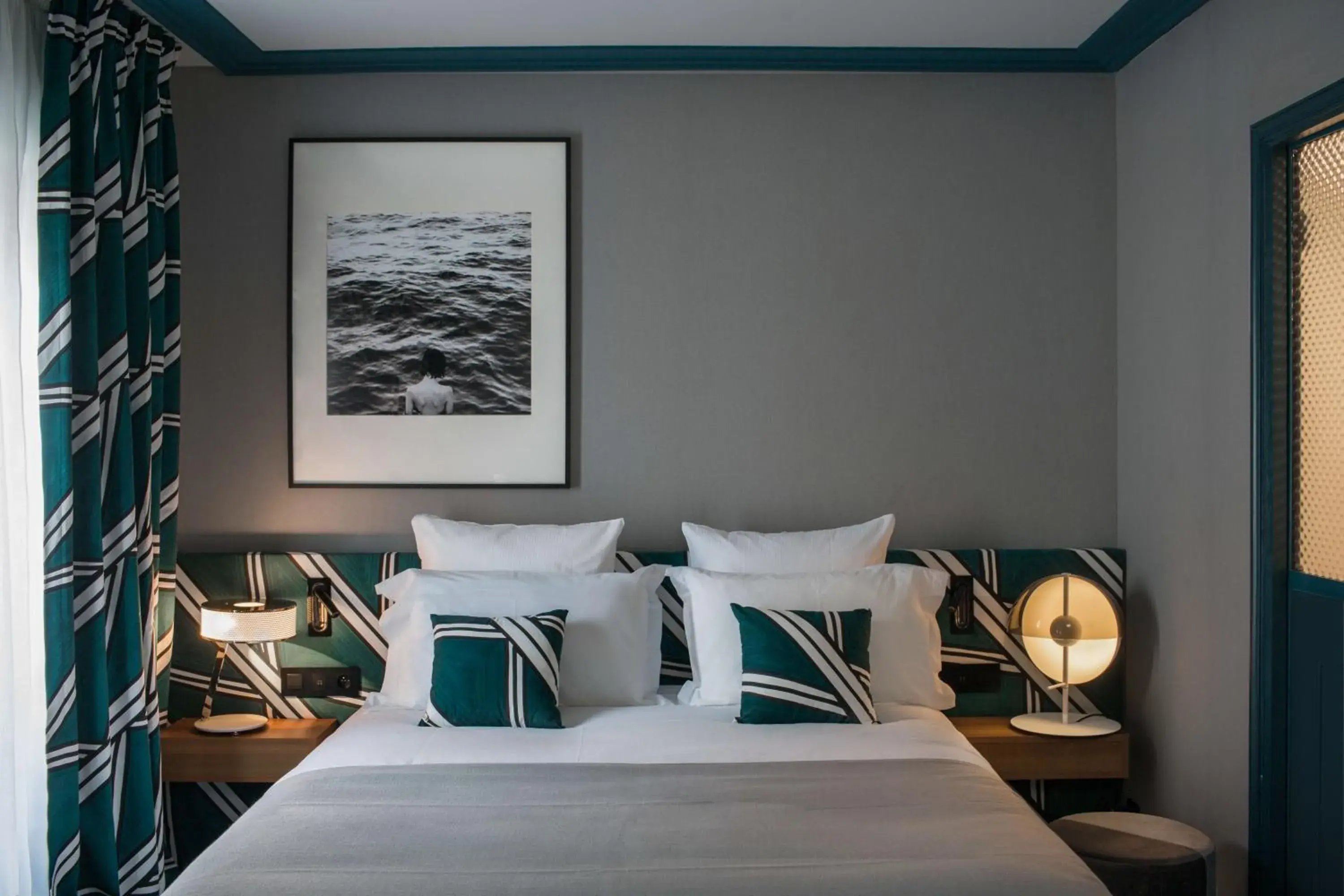 Photo of the whole room, Bed in Hôtel Louvre Piemont Photo of the whole room, Bed in Hôtel Louvre Piemont