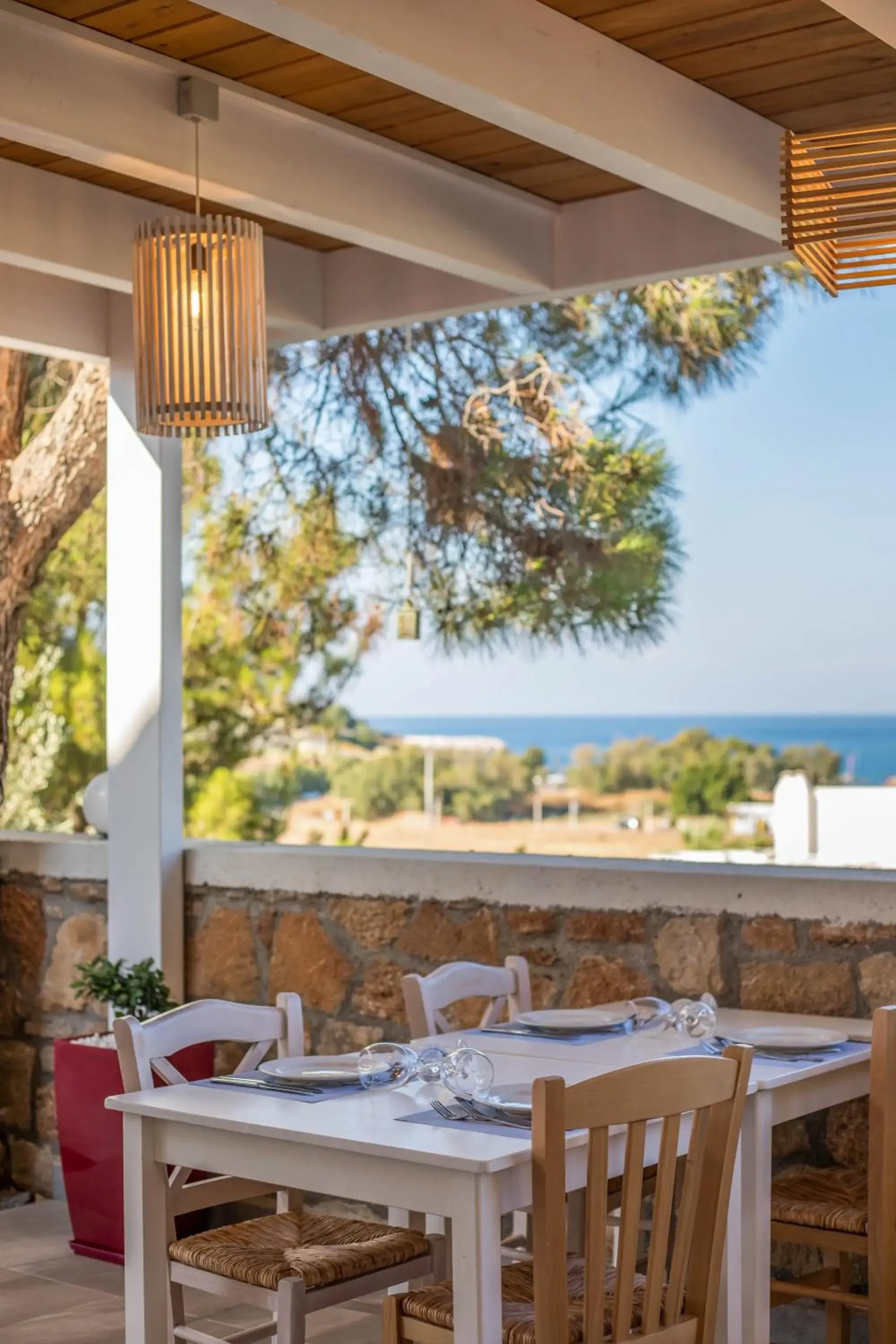 Restaurant/places to eat in Lindos White Hotel & Suites Restaurant/places to eat in Lindos White Hotel & Suites
