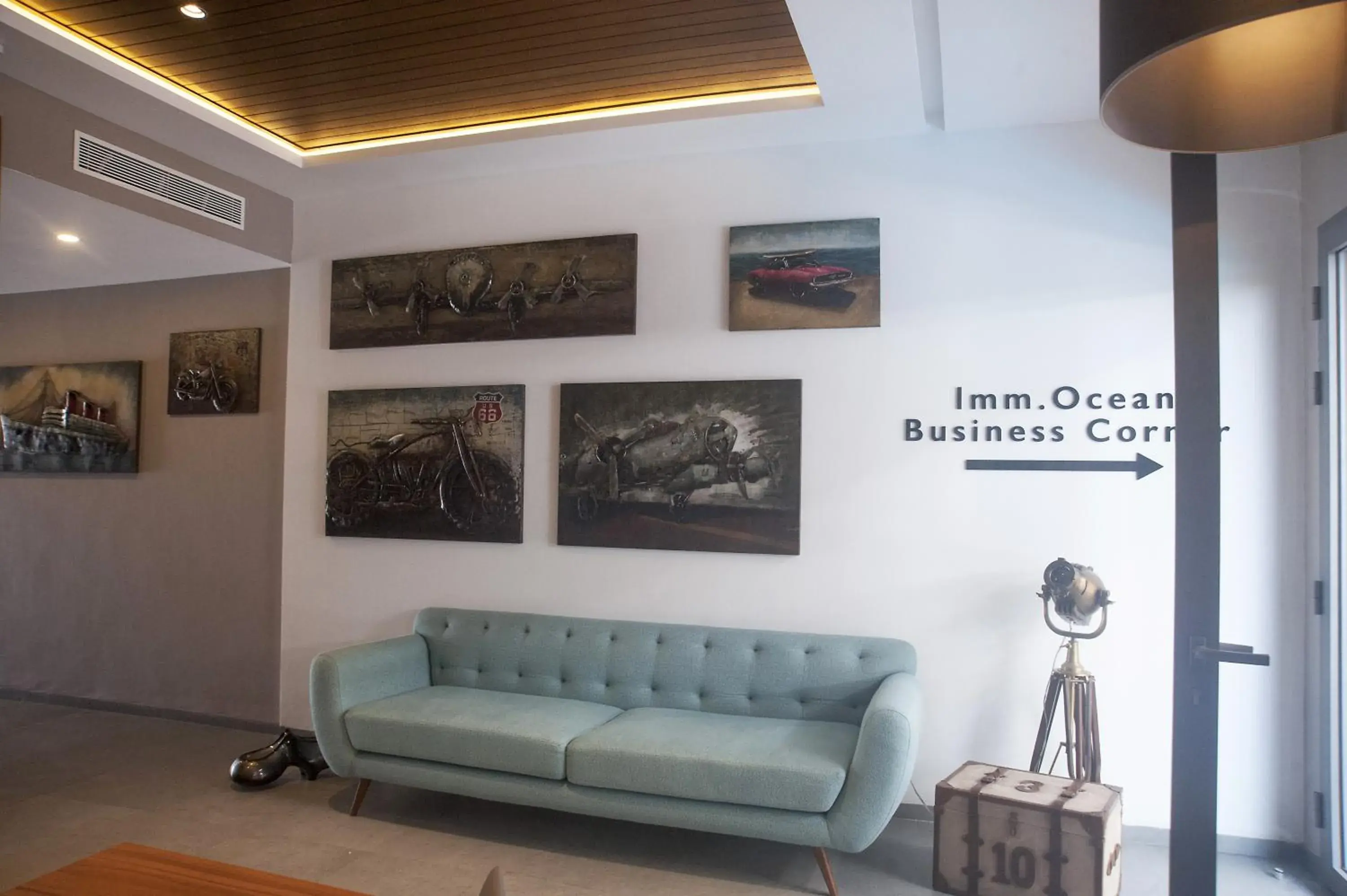 Lounge or bar in Ocean Park Hotel, Premium Suites & Wellness Lounge or bar in Ocean Park Hotel, Premium Suites & Wellness