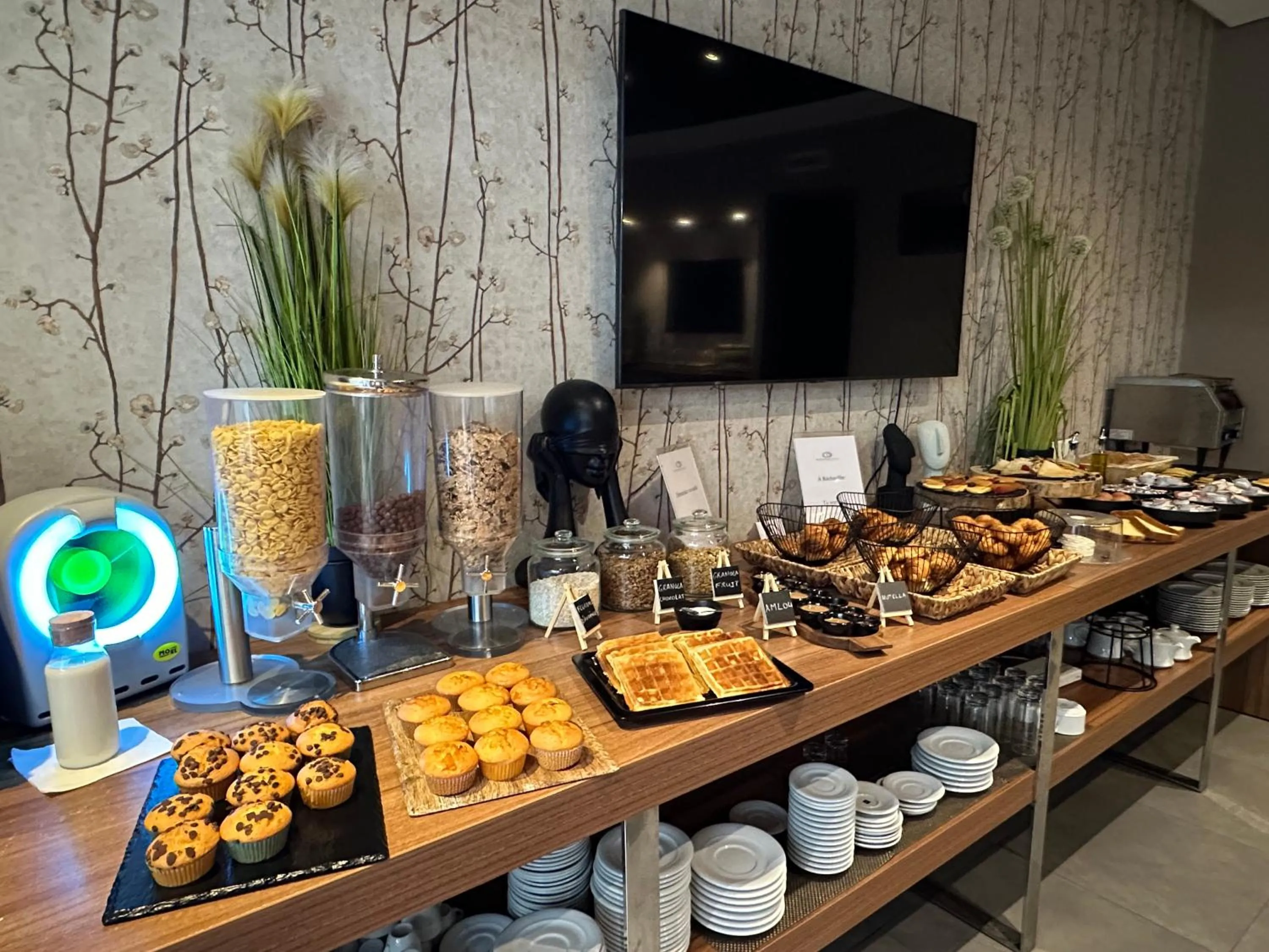 Breakfast in Ocean Park Hotel, Premium Suites & Wellness