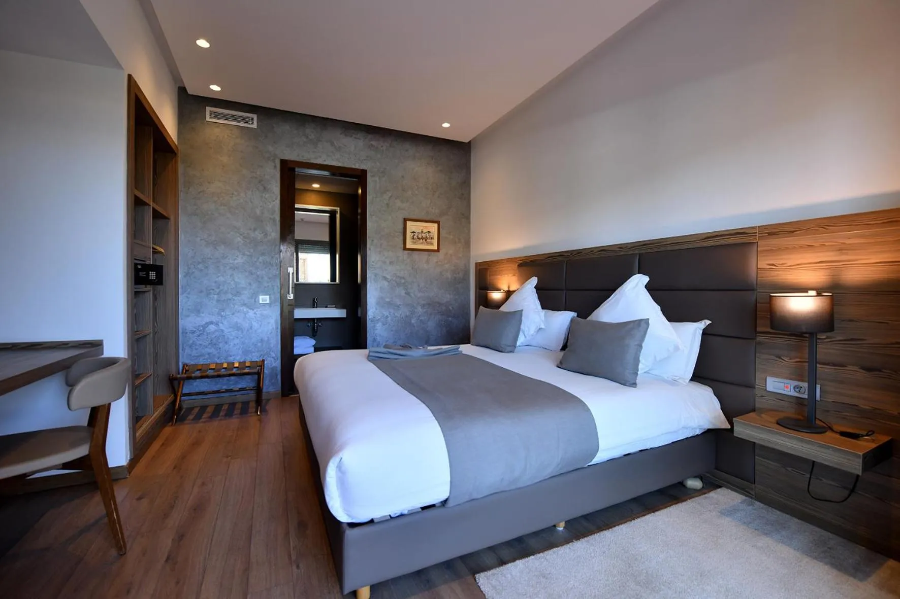 Bed in Ocean Park Hotel, Premium Suites & Wellness