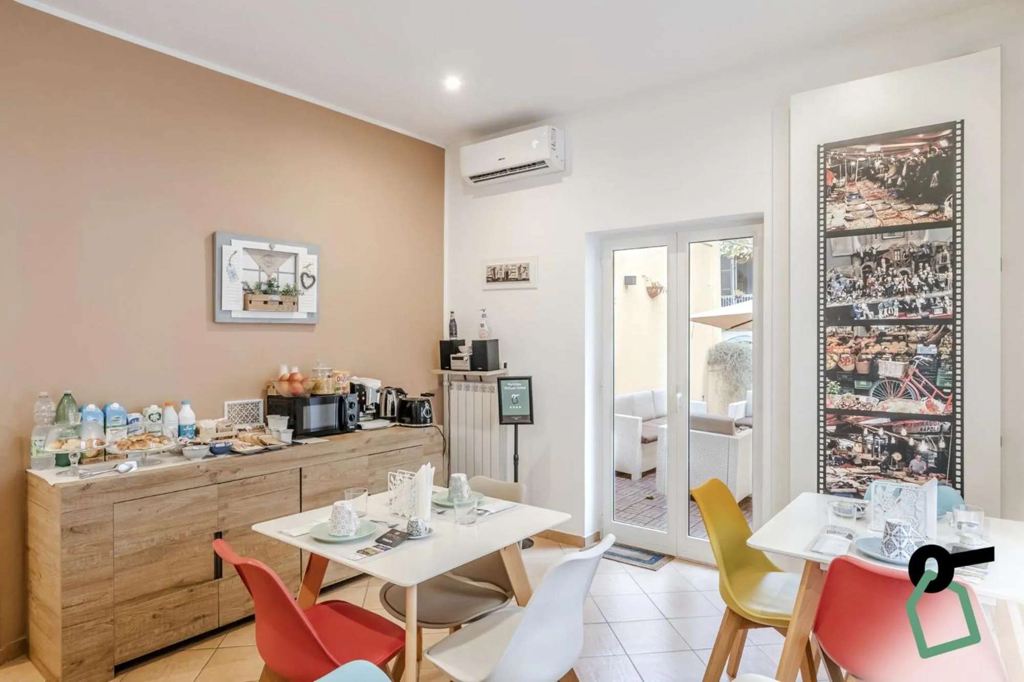 Breakfast in Residenza Scarlatti Napoli