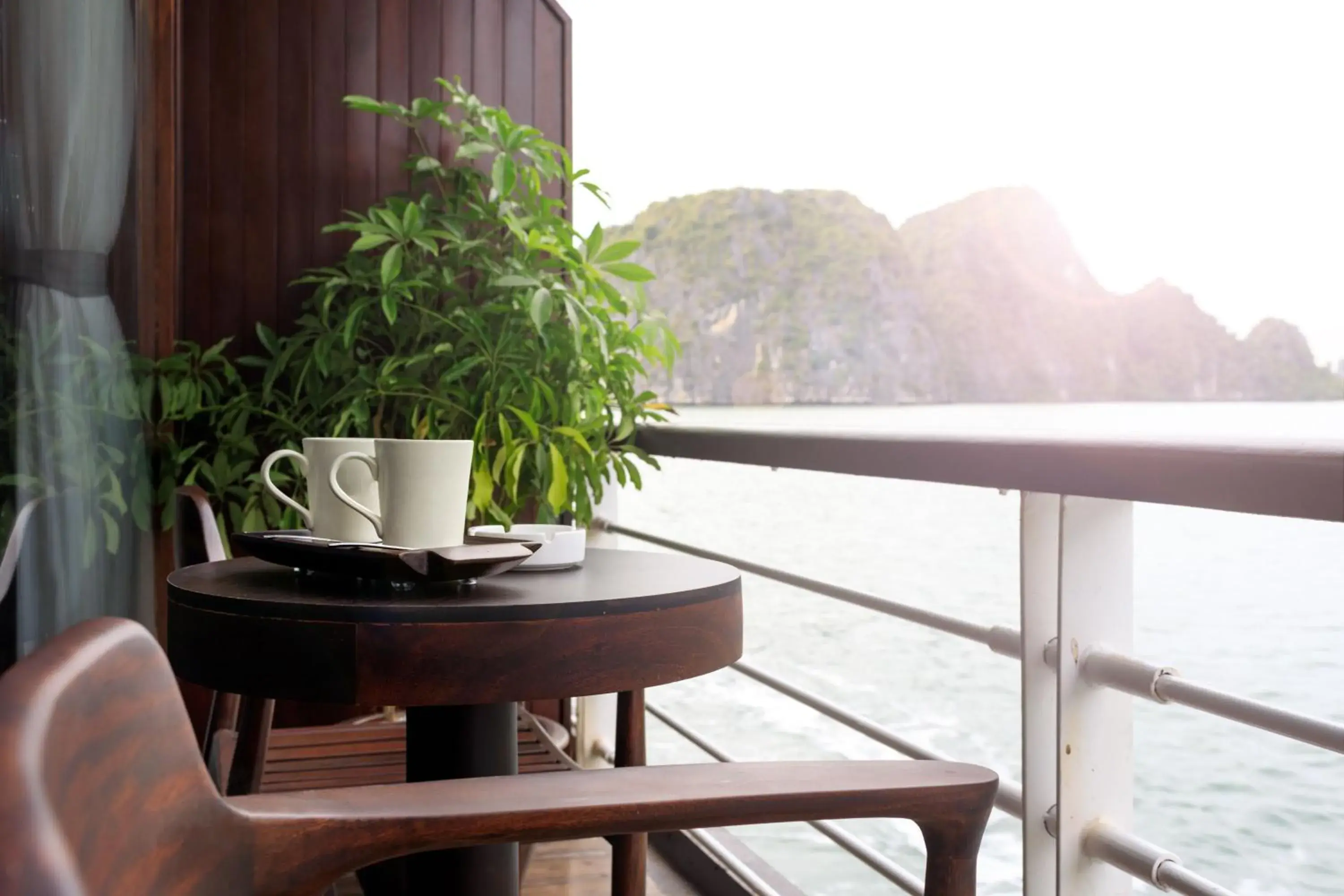 Deluxe Family Room with Balcony - 2 Days 1 Night in Orchid Trendy Cruise Deluxe Family Room with Balcony - 2 Days 1 Night in Orchid Trendy Cruise