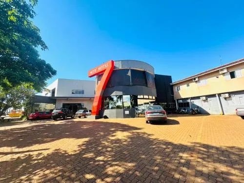 Hotel 7
