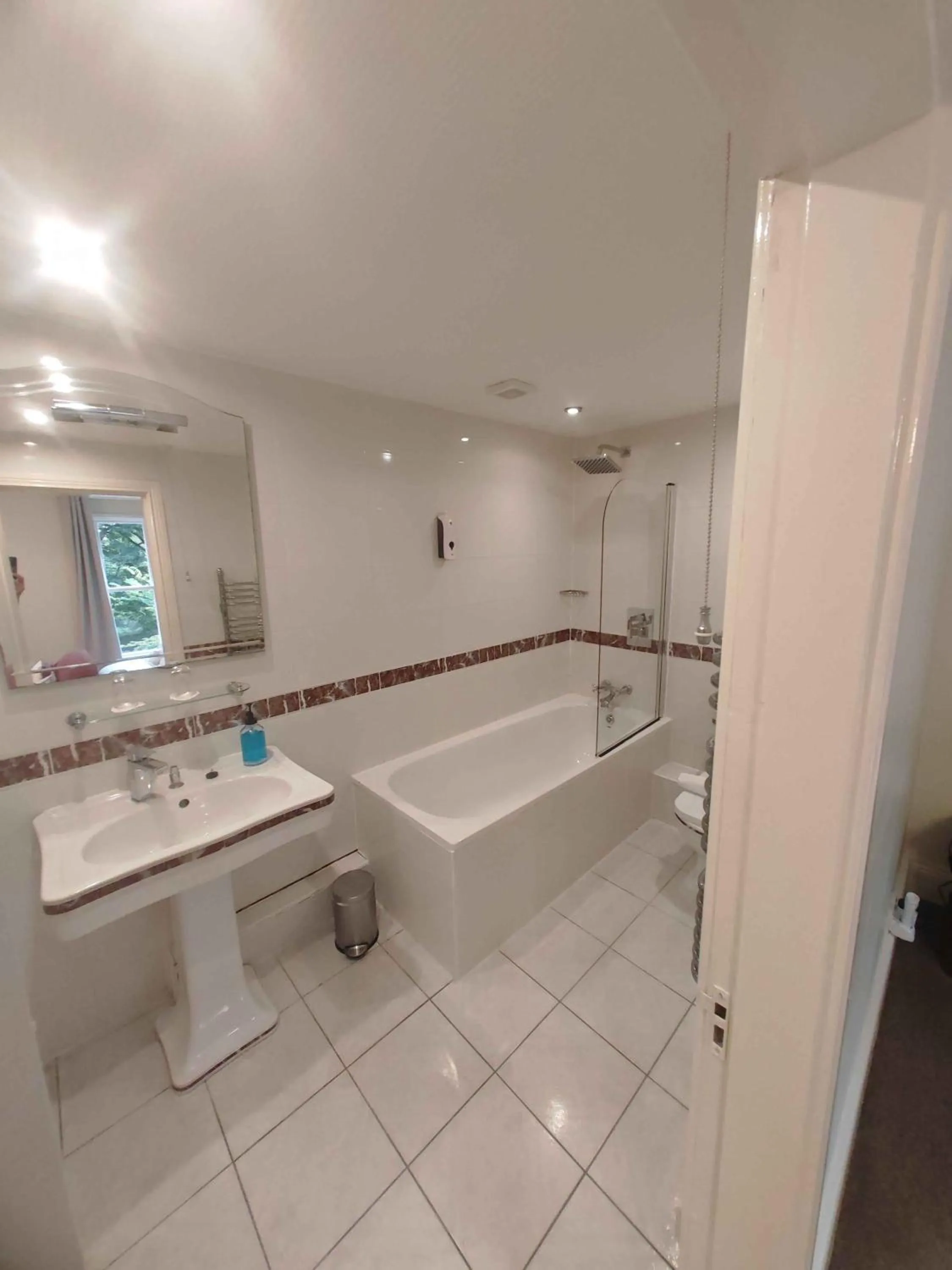 Bathroom in Lovelady Shield Country House Hotel