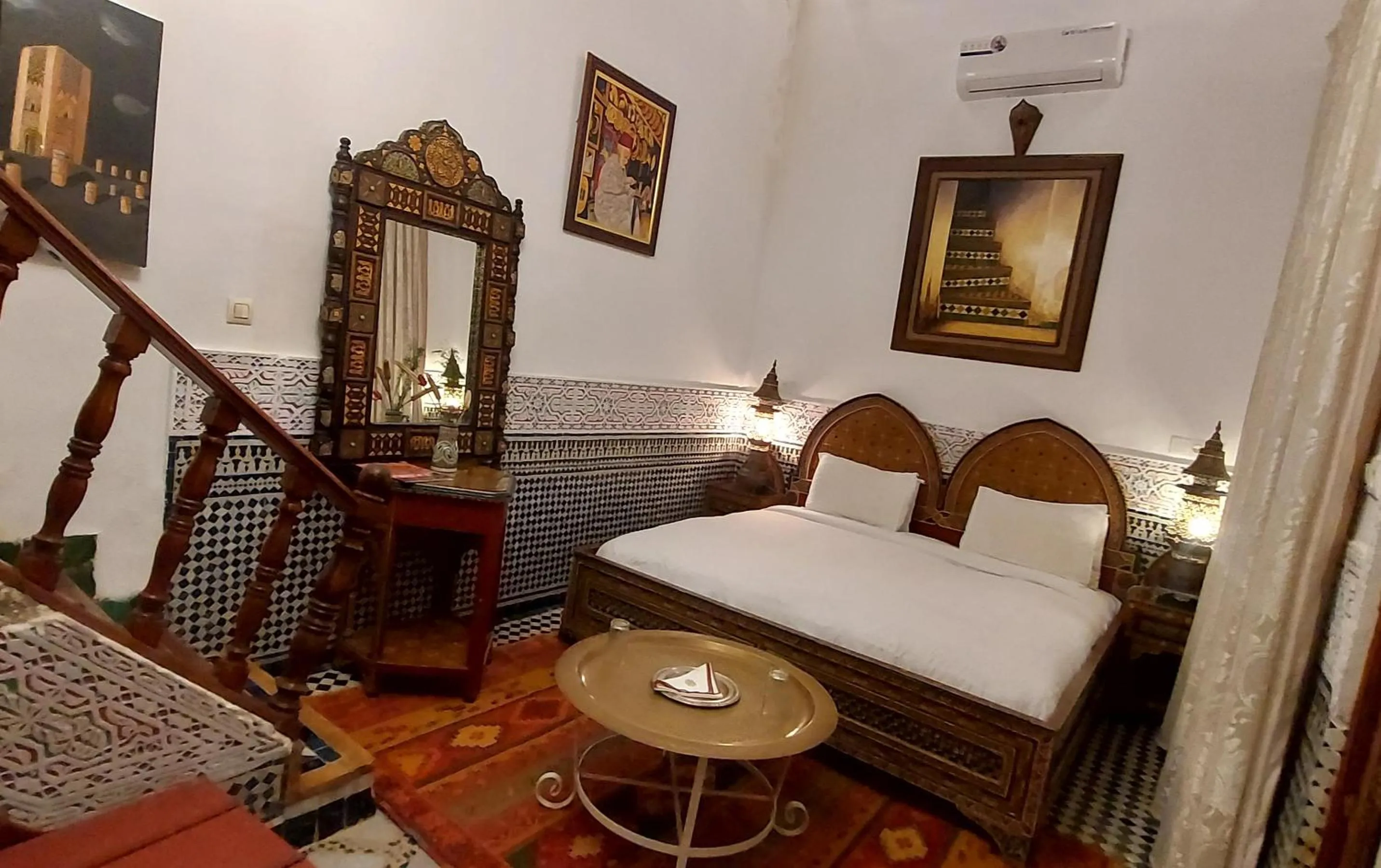 Photo of the whole room, Bed in Palais AL Firdaous