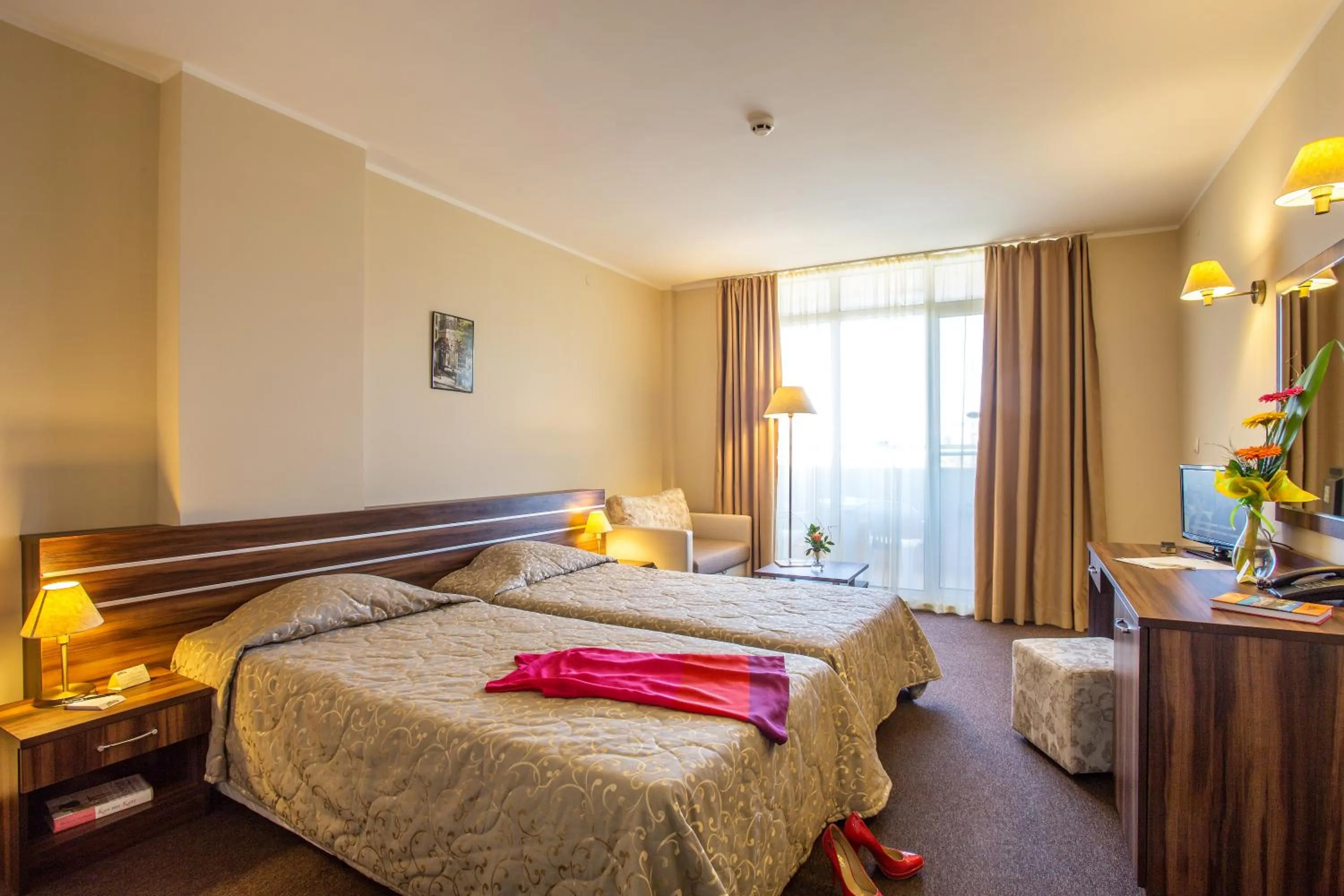 Photo of the whole room, Bed in Hotel Laguna Park & Aqua Club - All Inclusive