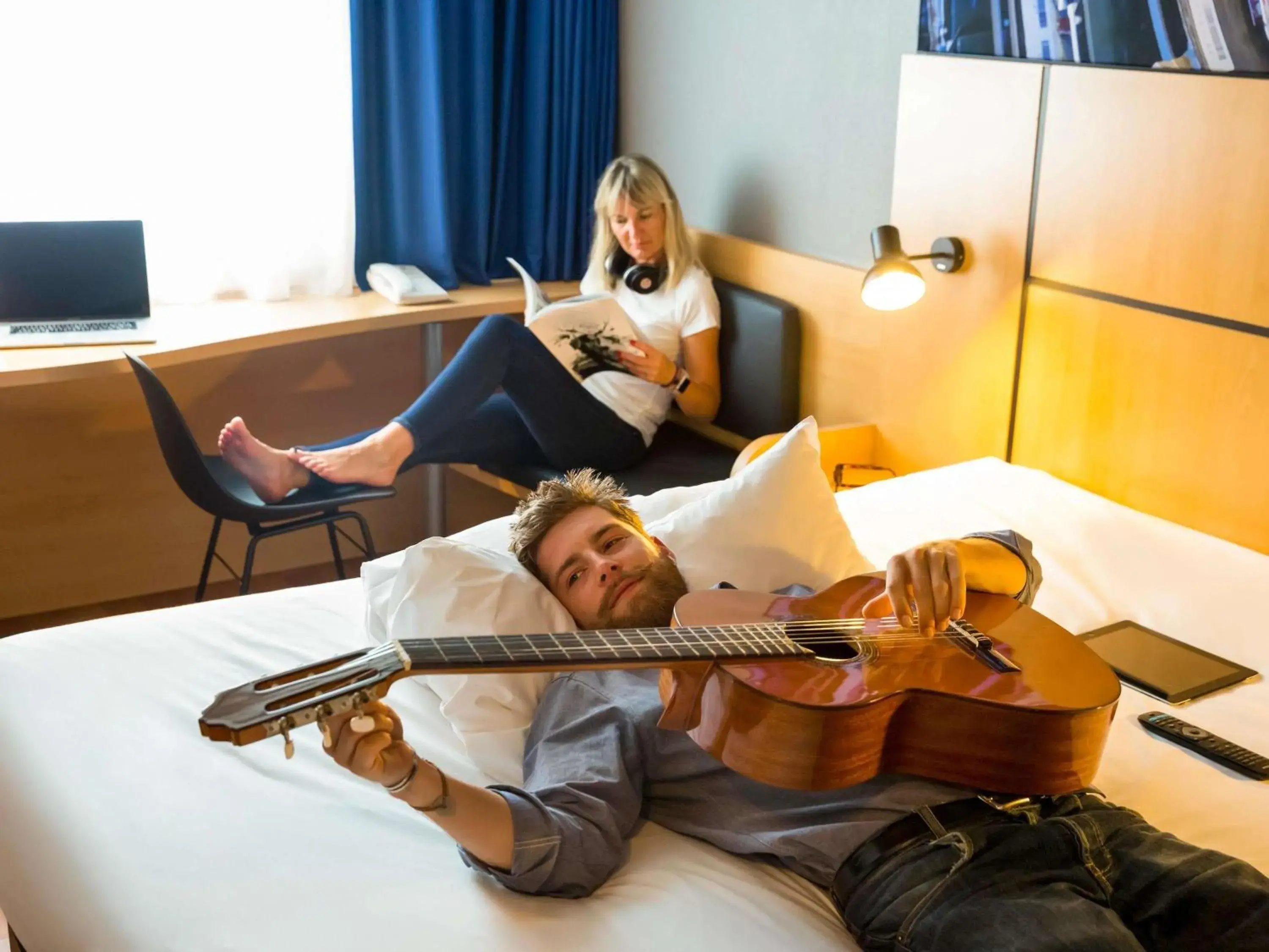 Bedroom, Bed in ibis Genève Petit Lancy Bedroom, Bed in ibis Genève Petit Lancy