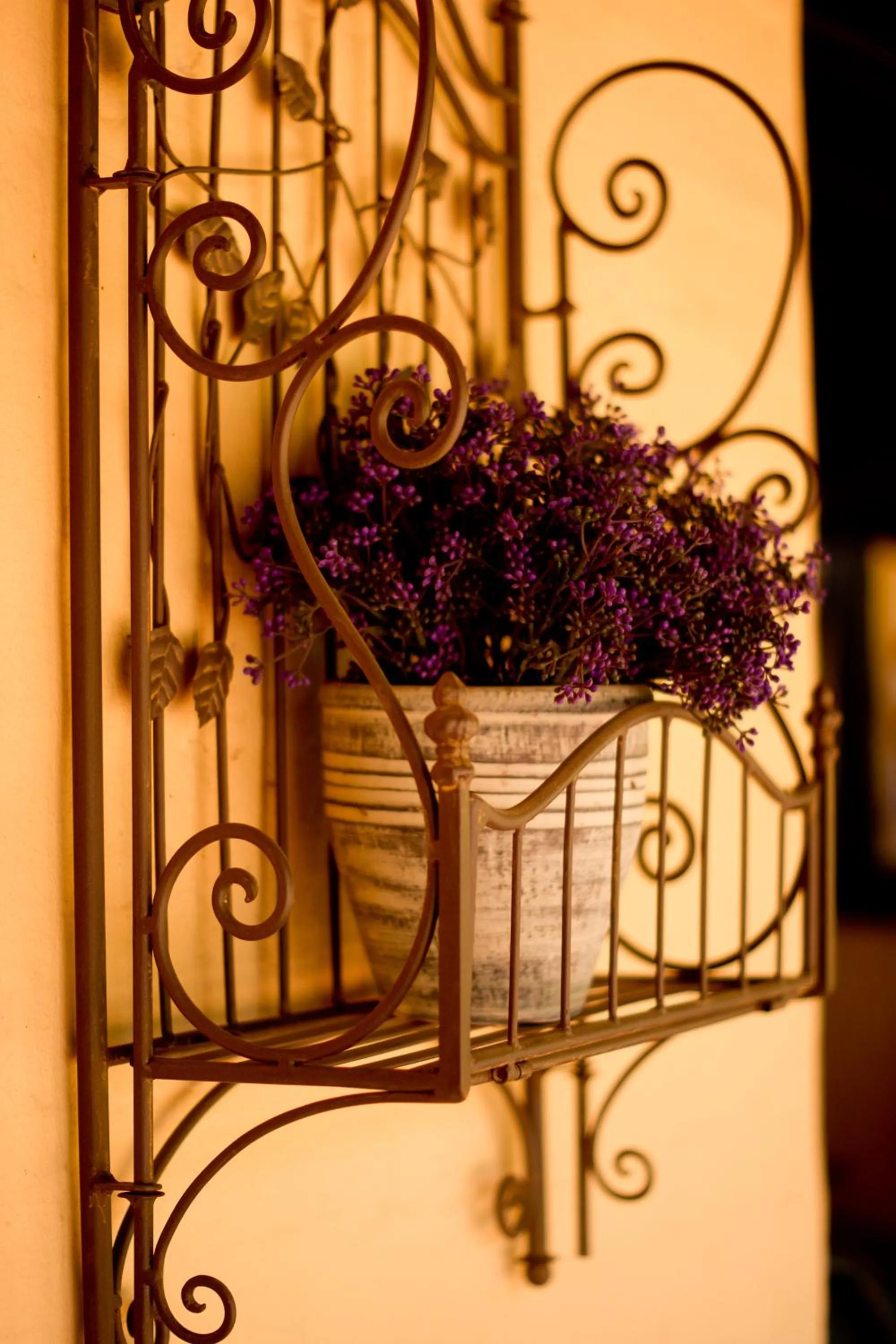 Decorative detail in Little Tuscany Boutique Hotel