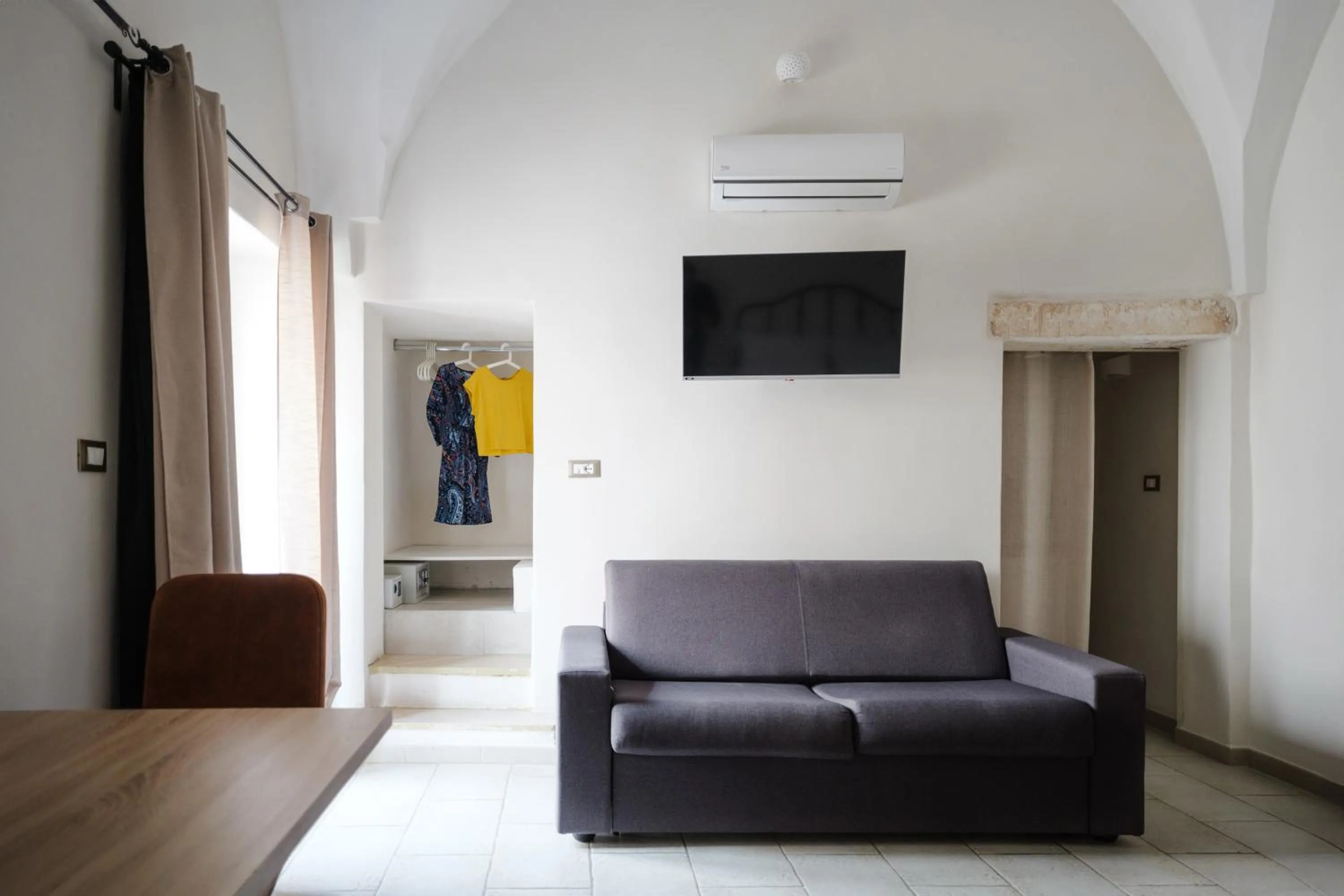 TV and multimedia in BED&BREAD Piazza 'Nzegna