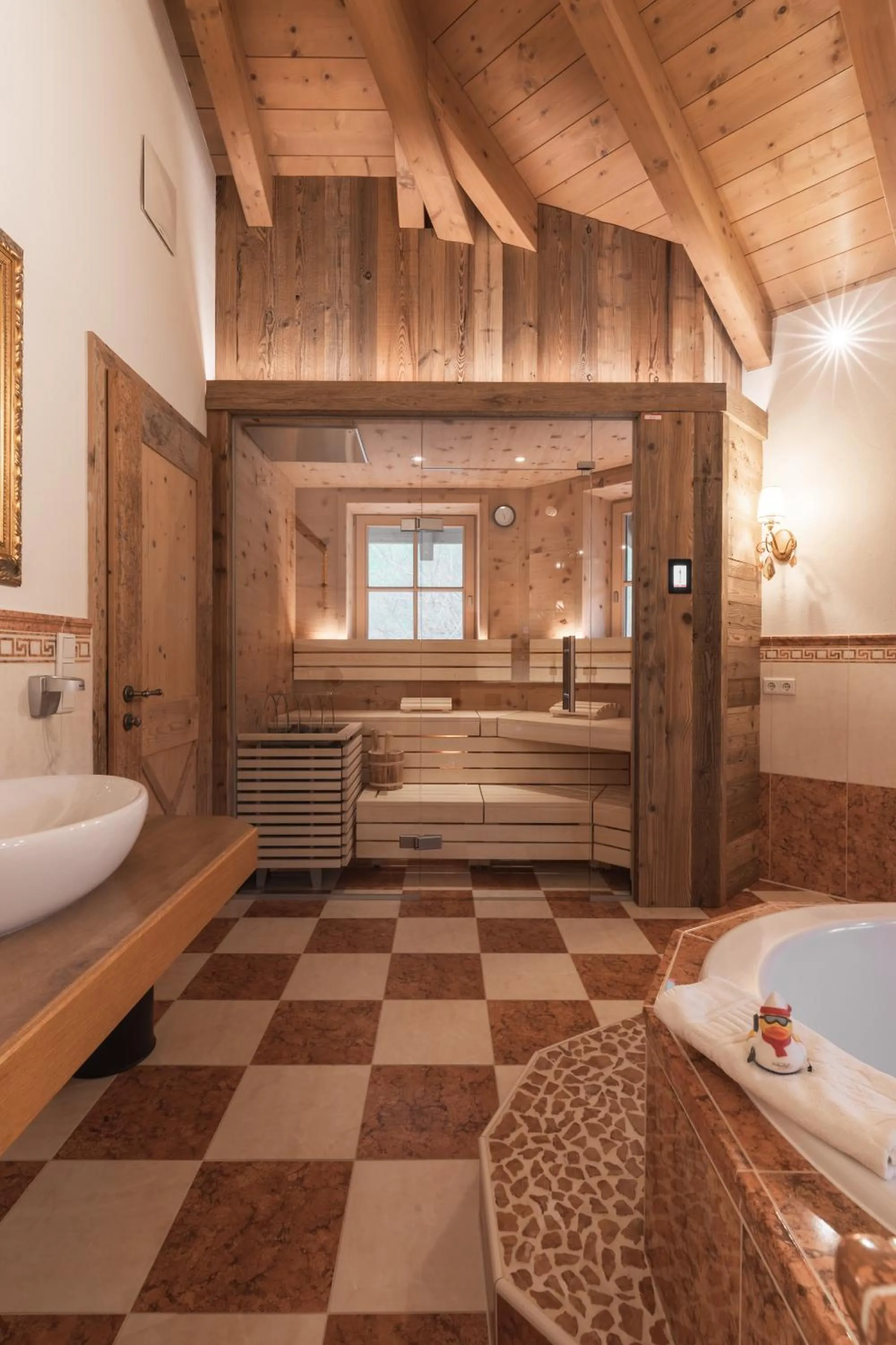 Hot Tub in Hotel Leitenhof 4 Sterne Superior