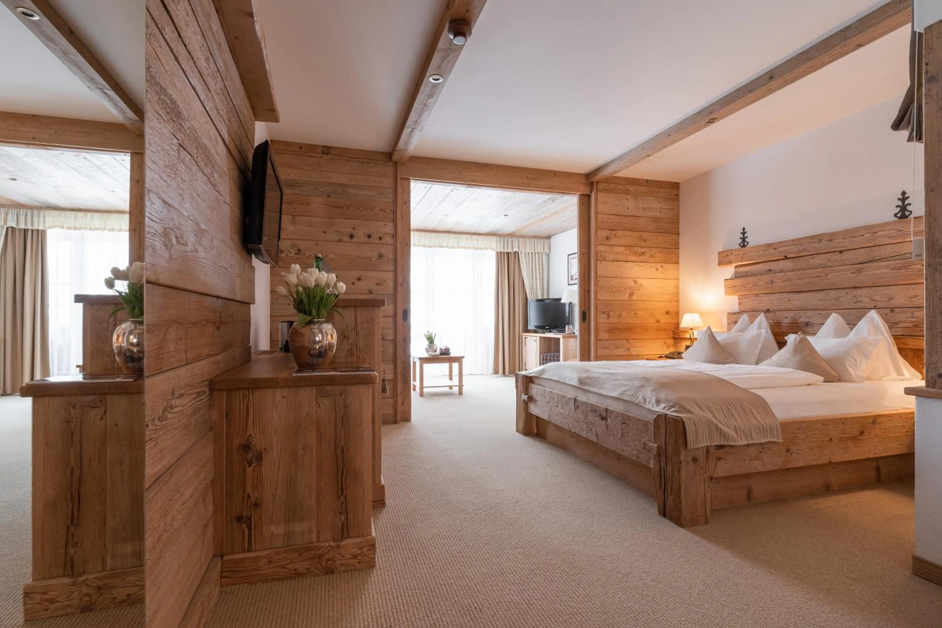 Photo of the whole room, Bed in Hotel Leitenhof 4 Sterne Superior