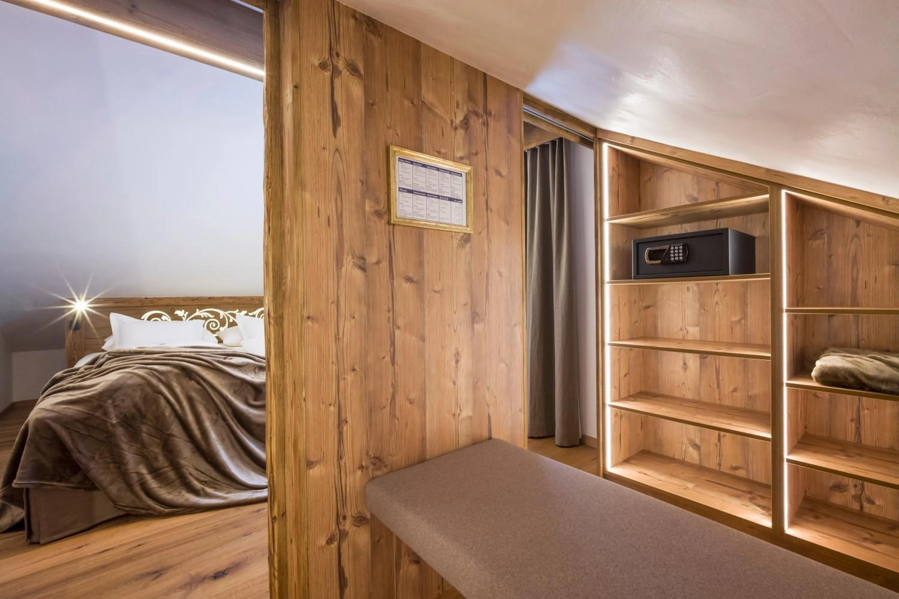 Bedroom, Bed in Hotel Leitenhof 4 Sterne Superior