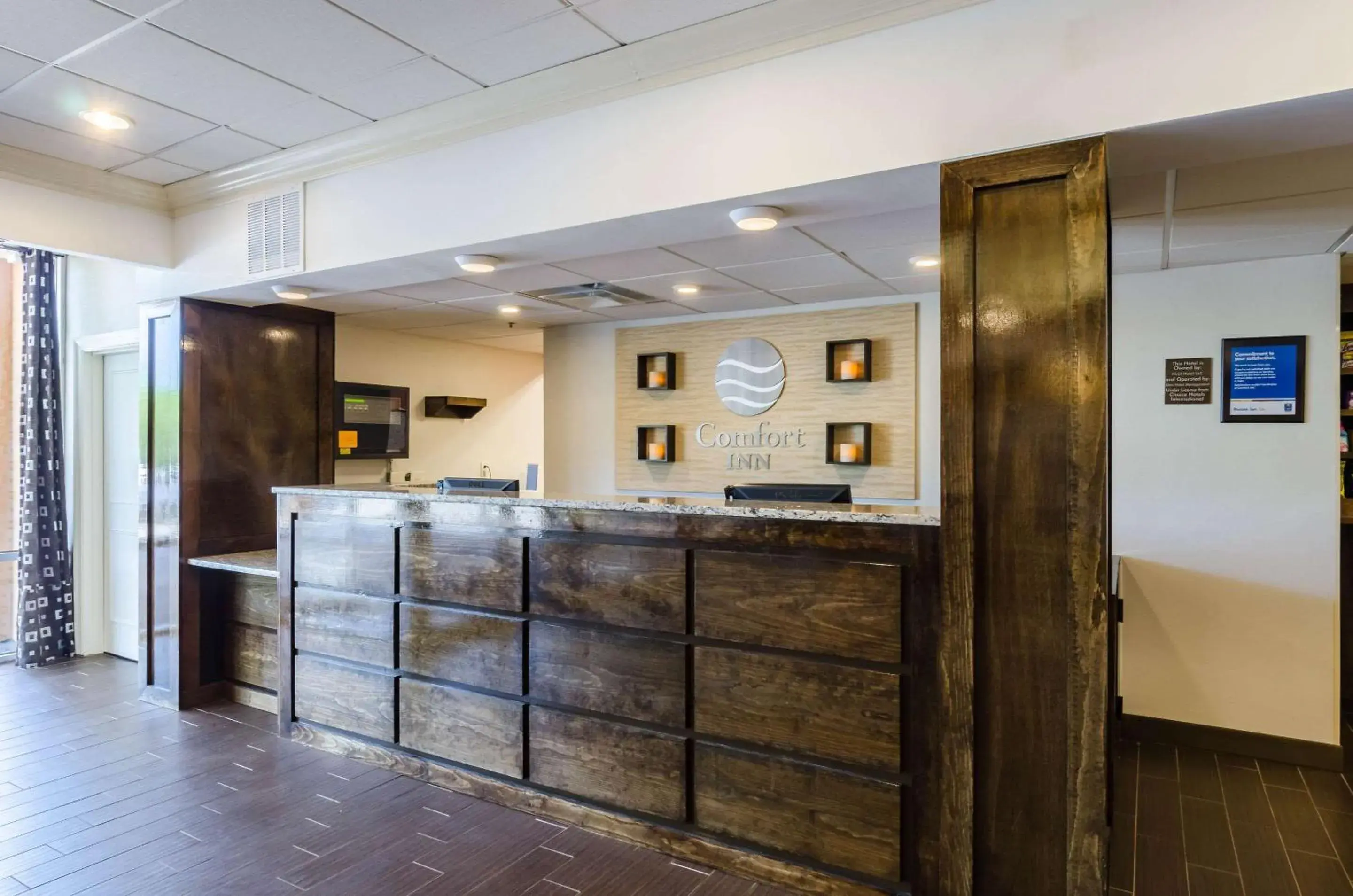 Lobby or reception in Comfort Inn Randolph-Boston Lobby or reception in Comfort Inn Randolph-Boston