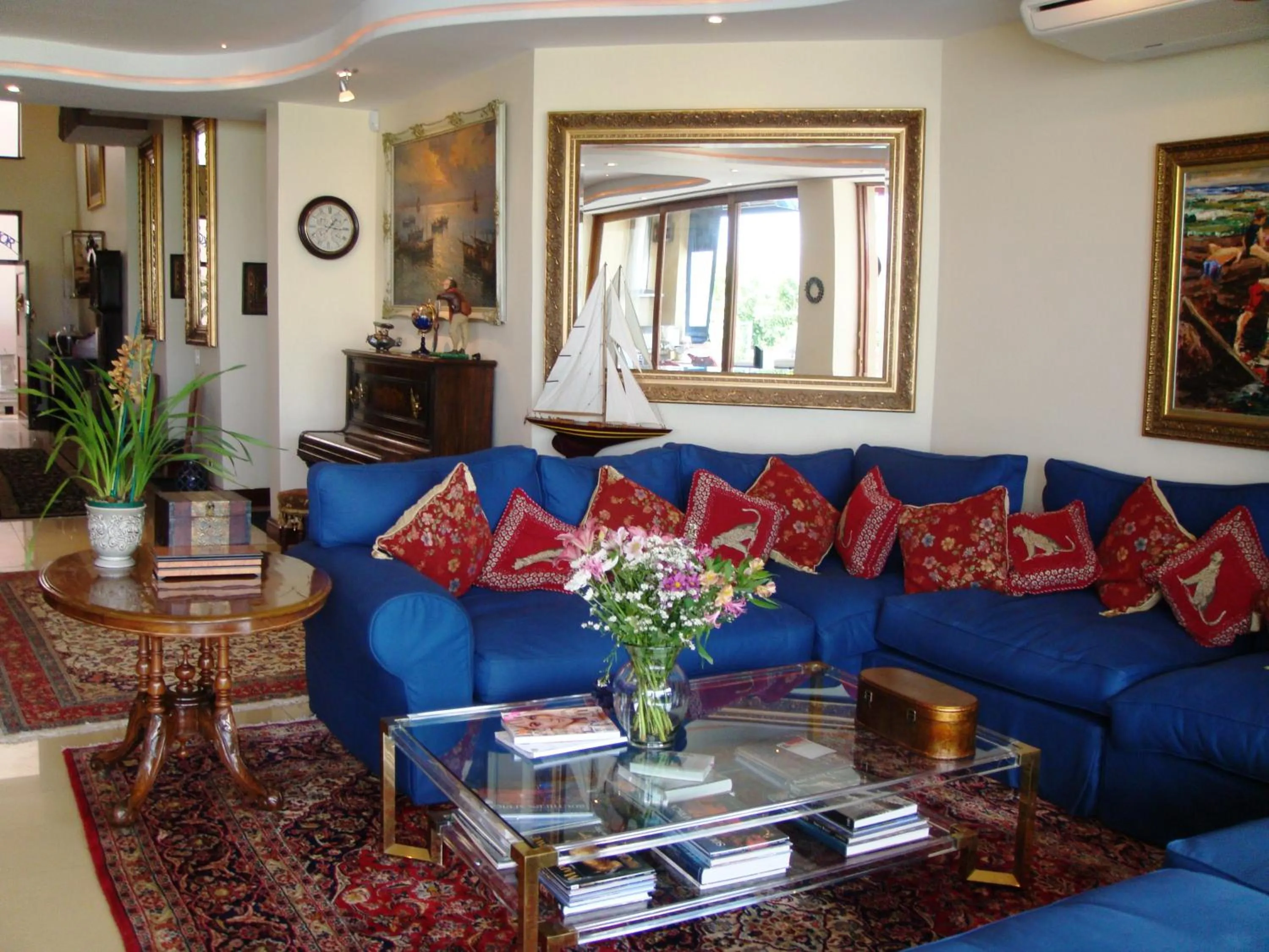 Kosmos Manor Guest House