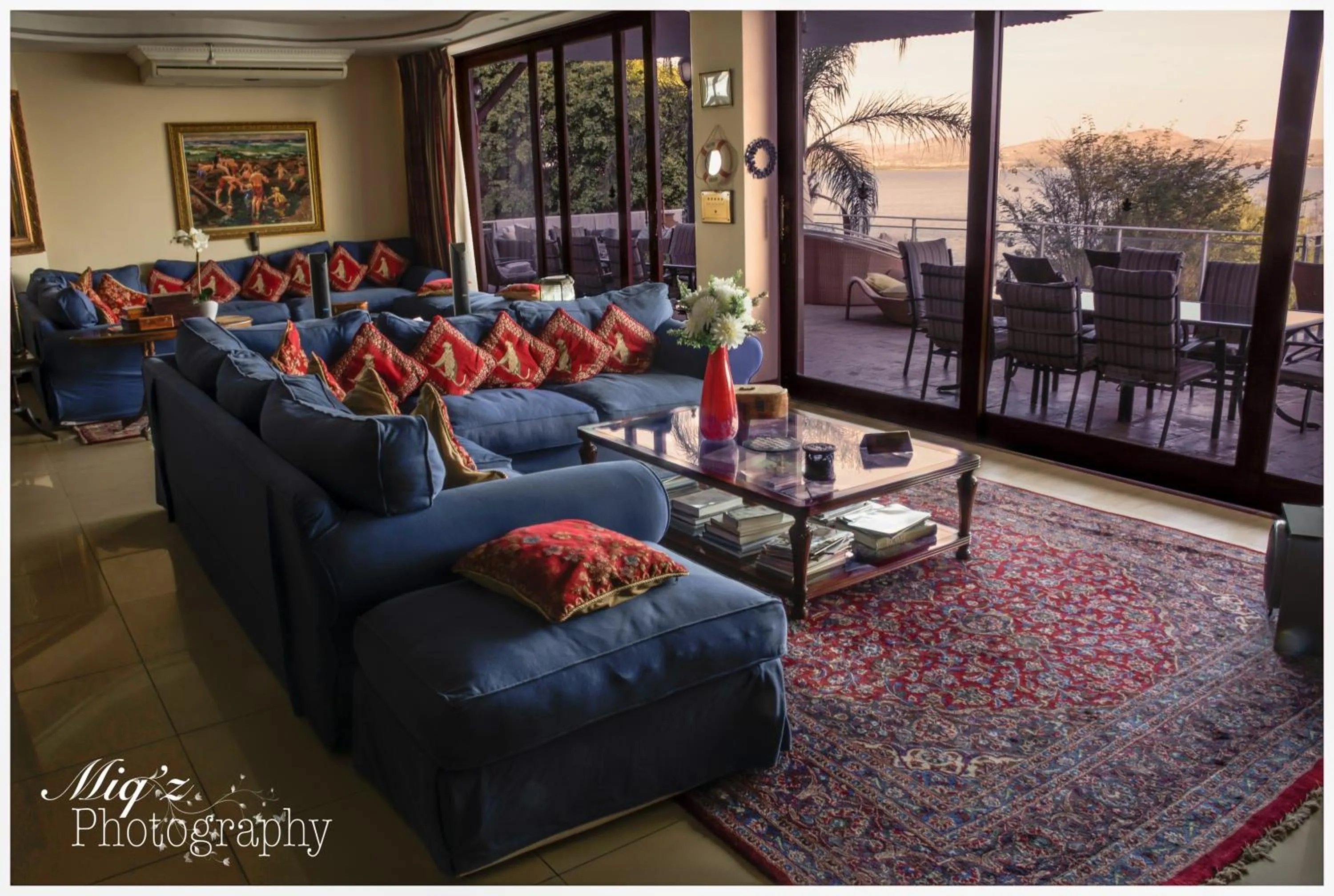 Kosmos Manor Guest House