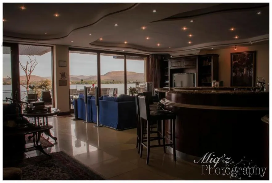 Kosmos Manor Guest House