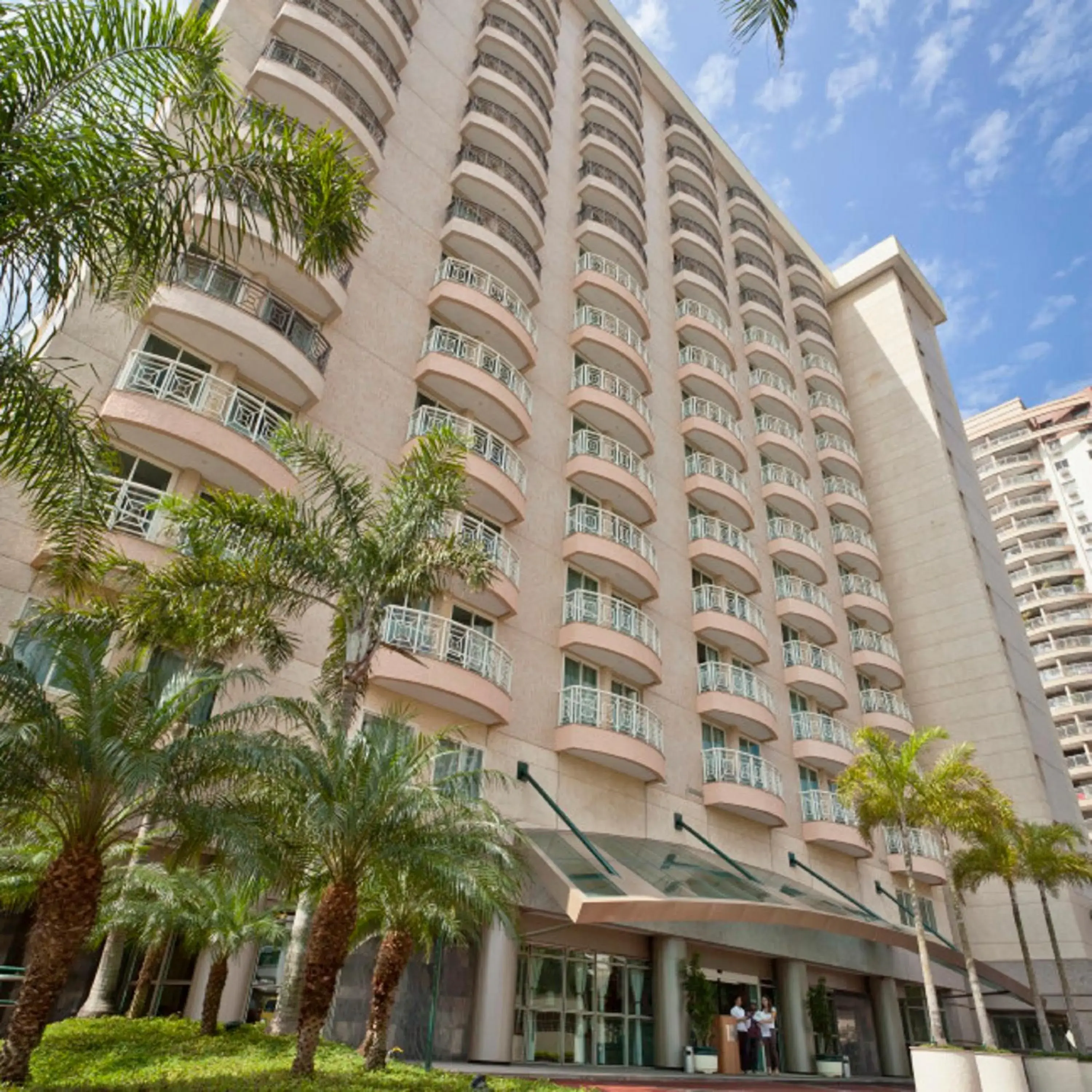 Facade/entrance in Bourbon Residence Barra da Tijuca - Rio de Janeiro Facade/entrance in Bourbon Residence Barra da Tijuca - Rio de Janeiro