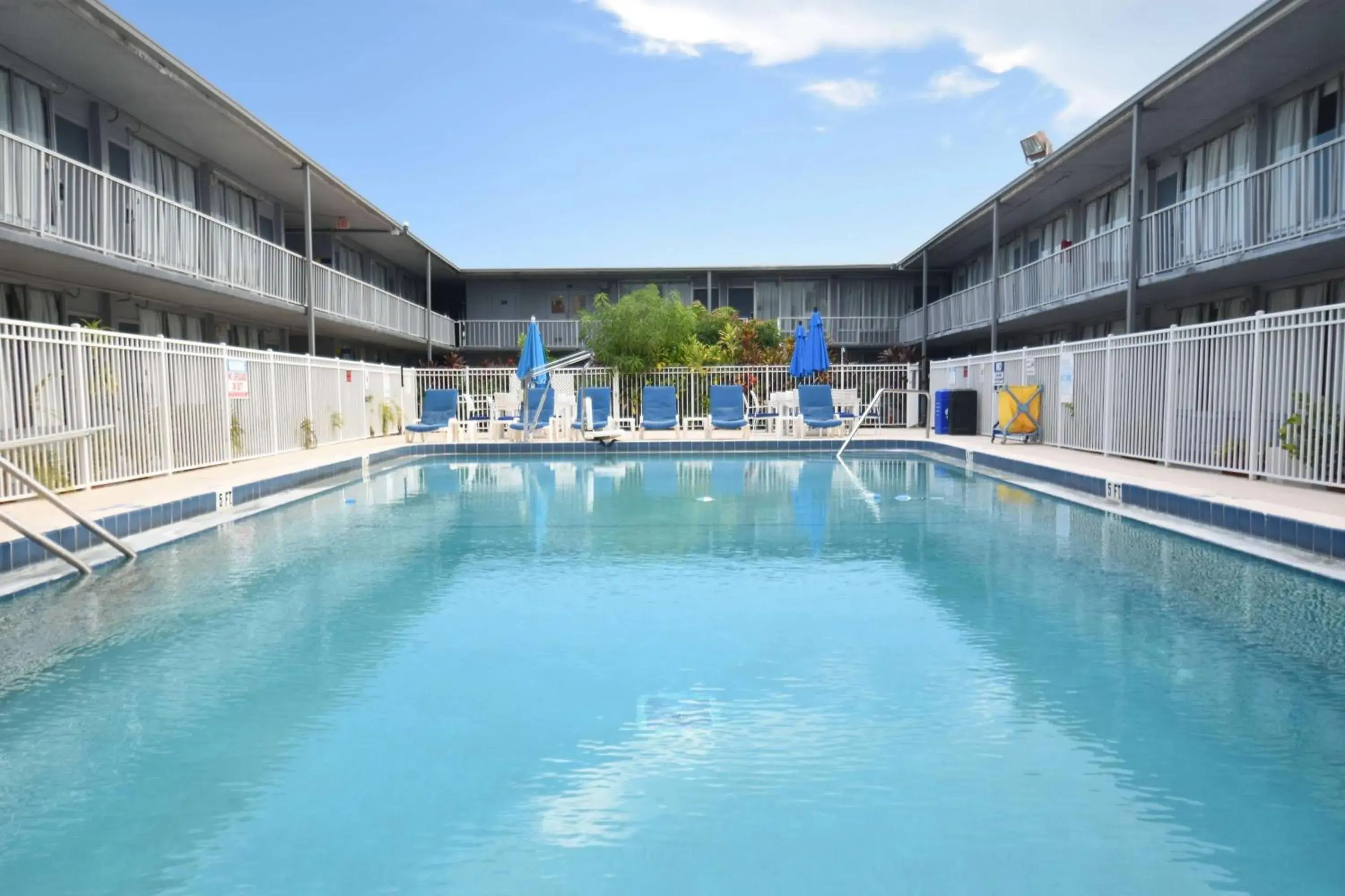 Pool view in Days Inn by Wyndham Stuart Pool view in Days Inn by Wyndham Stuart