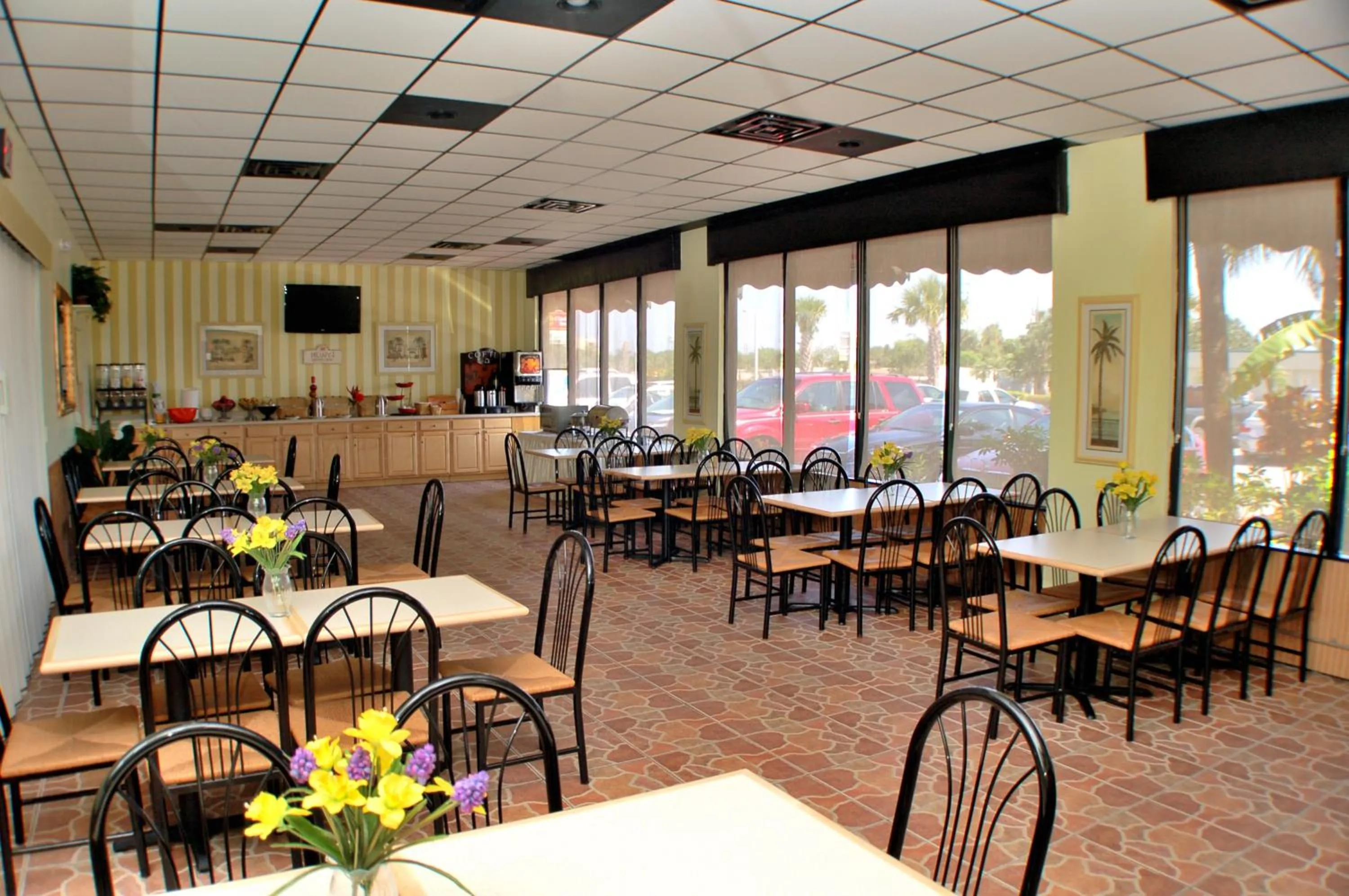 Breakfast in Days Inn by Wyndham Stuart