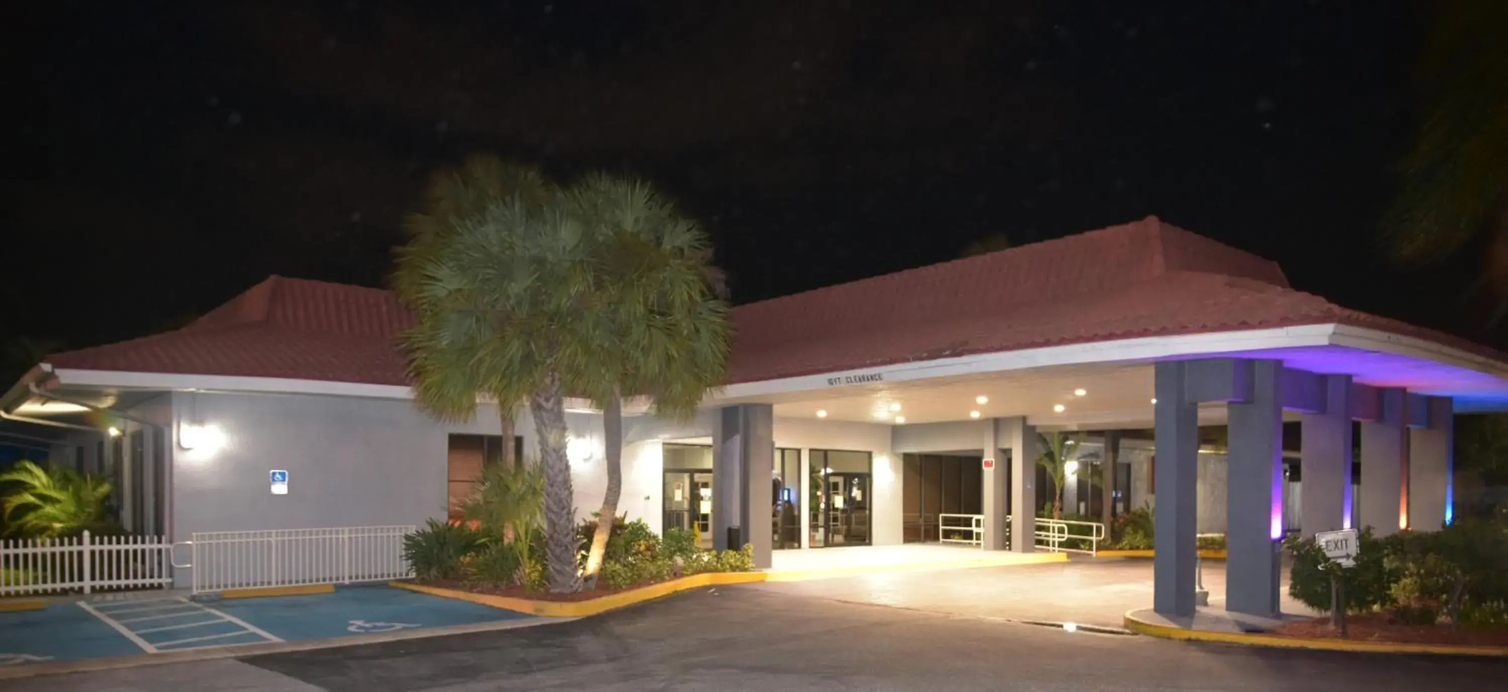 Bird's eye view in Days Inn by Wyndham Stuart Bird's eye view in Days Inn by Wyndham Stuart