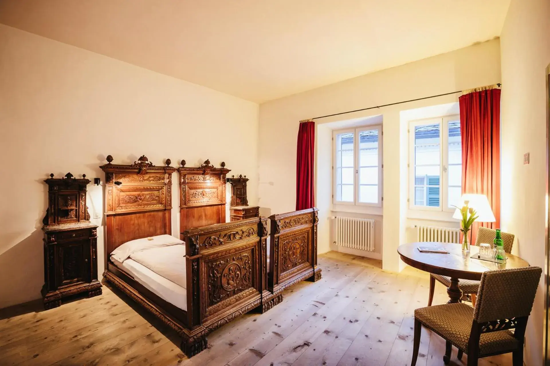 Superior Twin Room in Historic Hotel Albrici Superior Twin Room in Historic Hotel Albrici