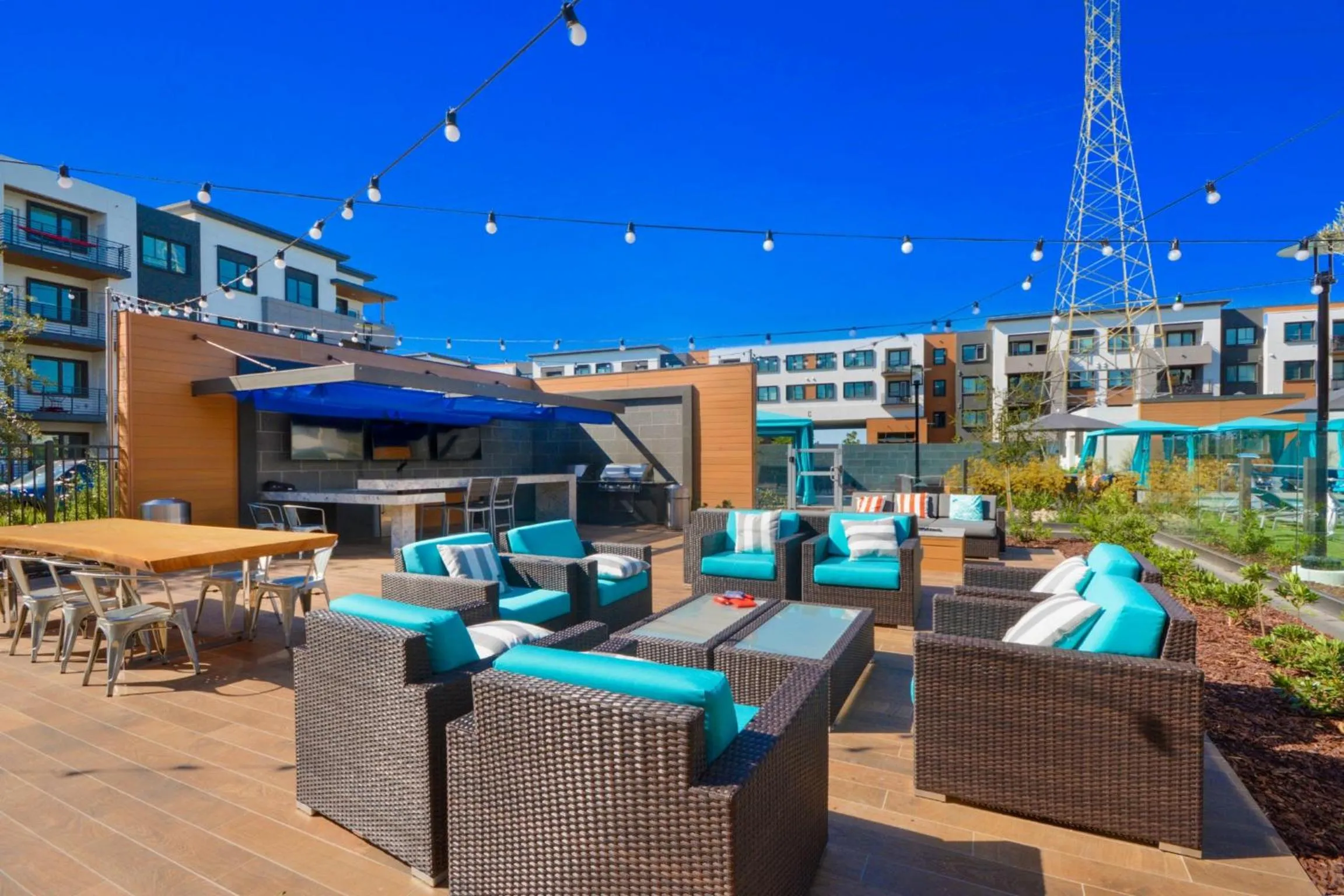 Patio in Global Luxury Suites in Menlo Park