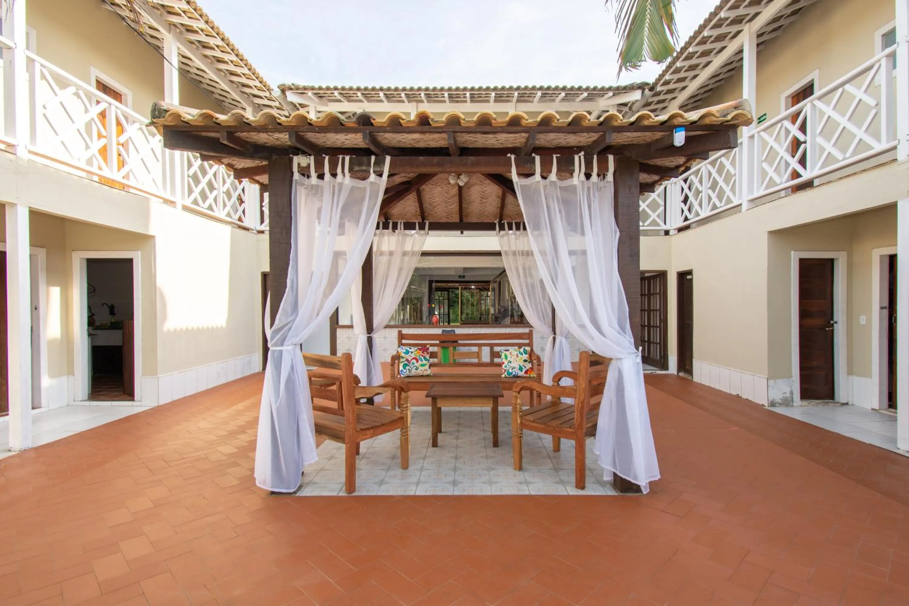 Seating area in Pousada Casuarina Ferradura