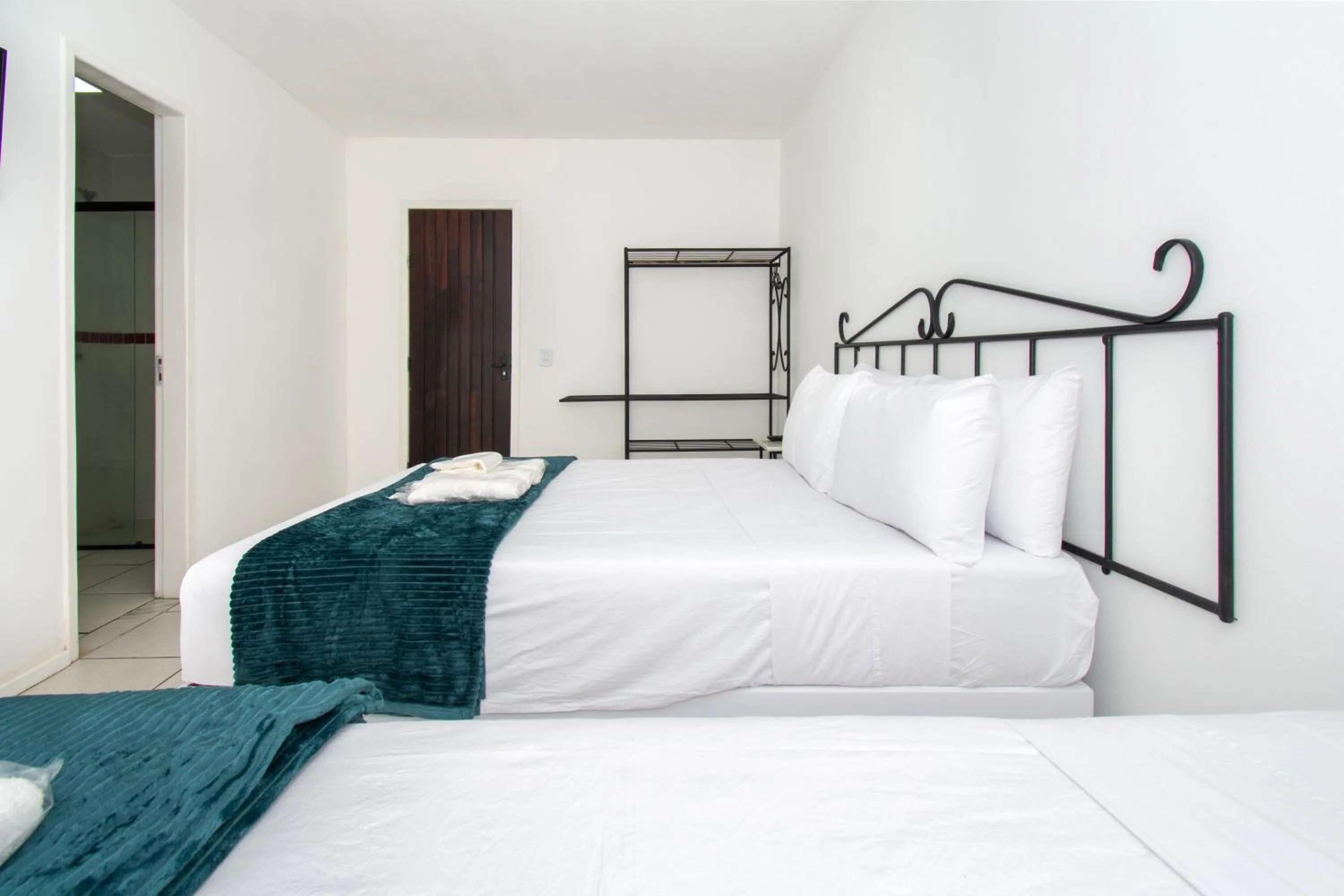 Bedroom, Bed in Pousada Casuarina Ferradura