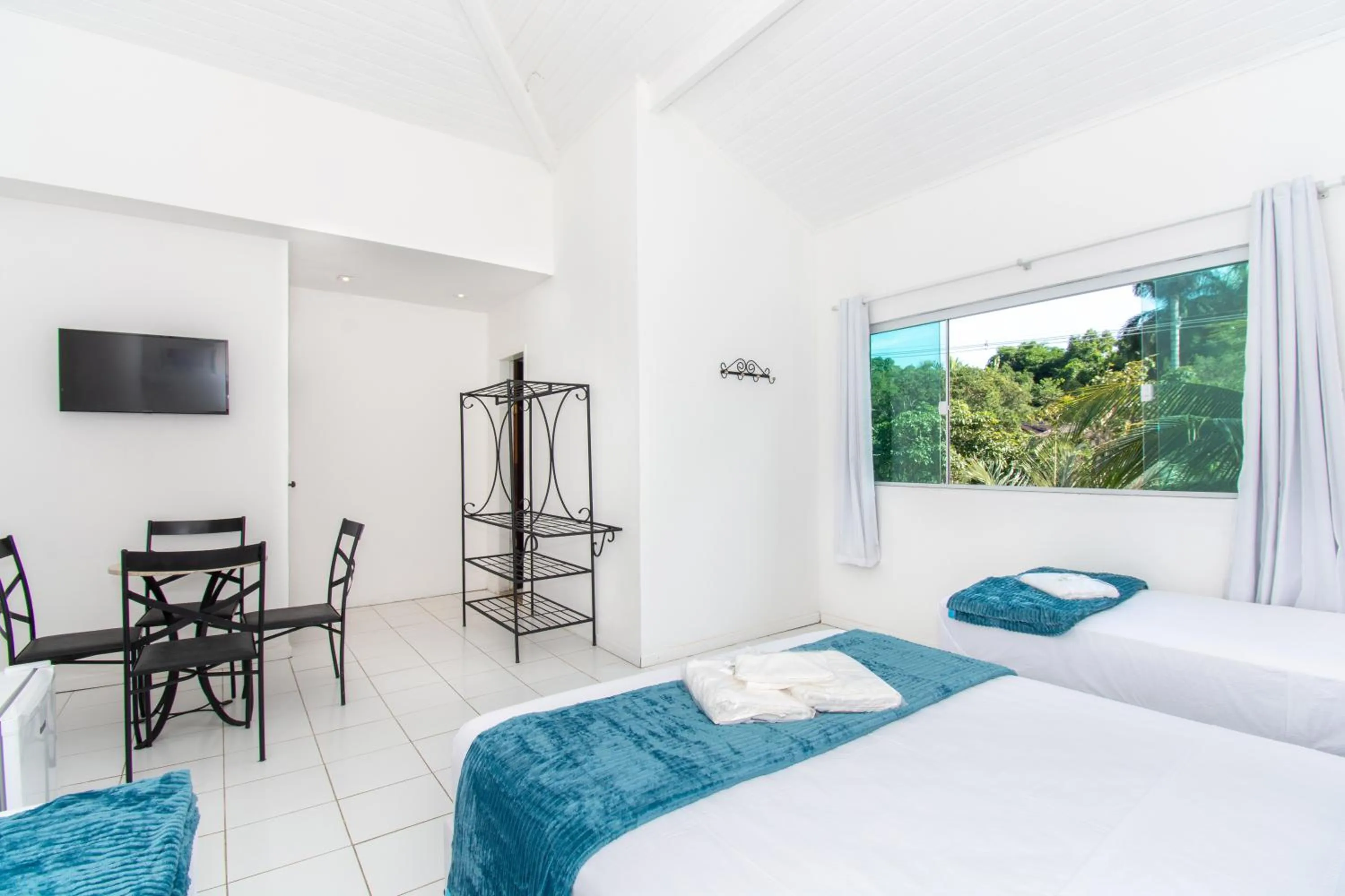 Bedroom, Bed in Pousada Casuarina Ferradura