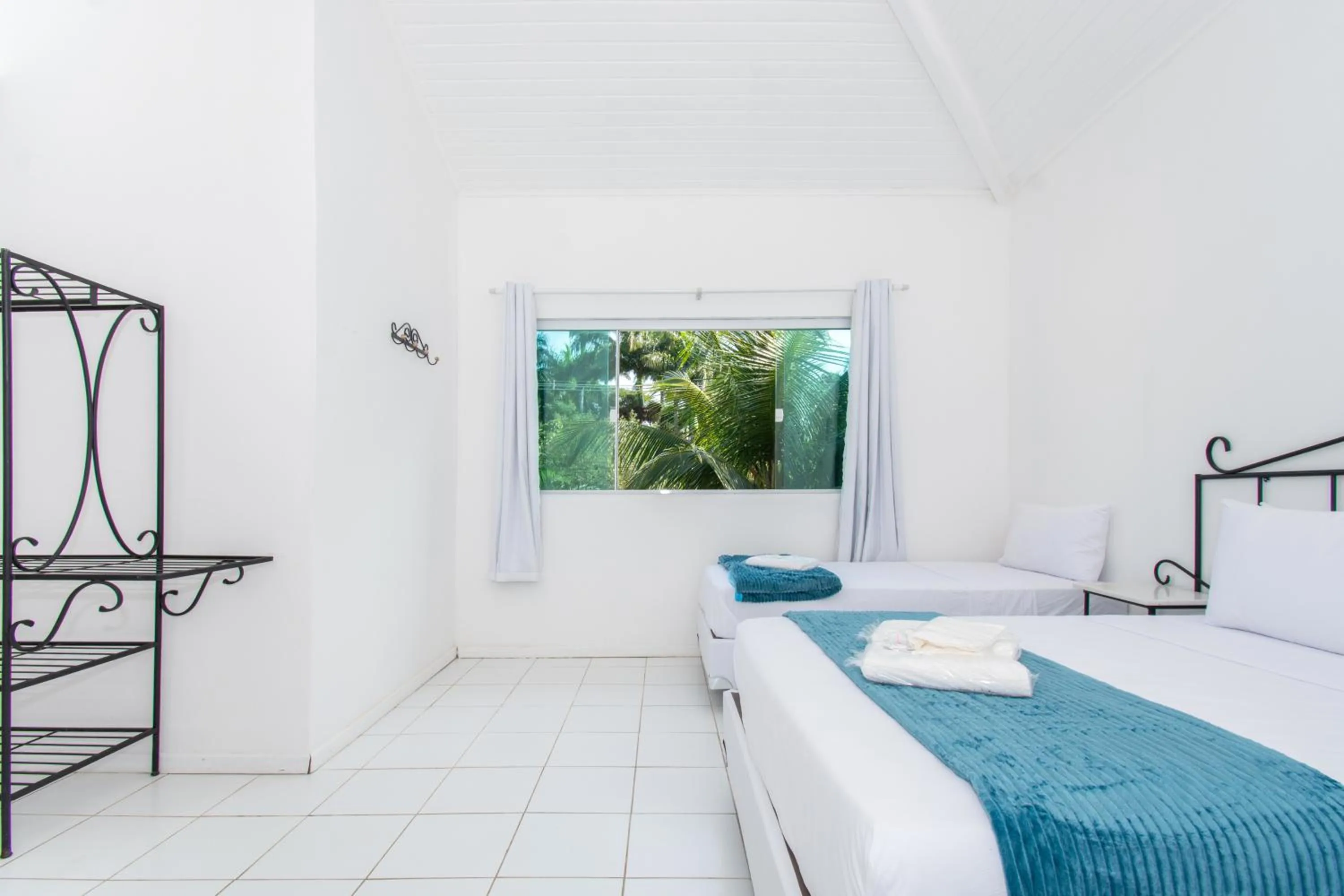 Bedroom, Bed in Pousada Casuarina Ferradura