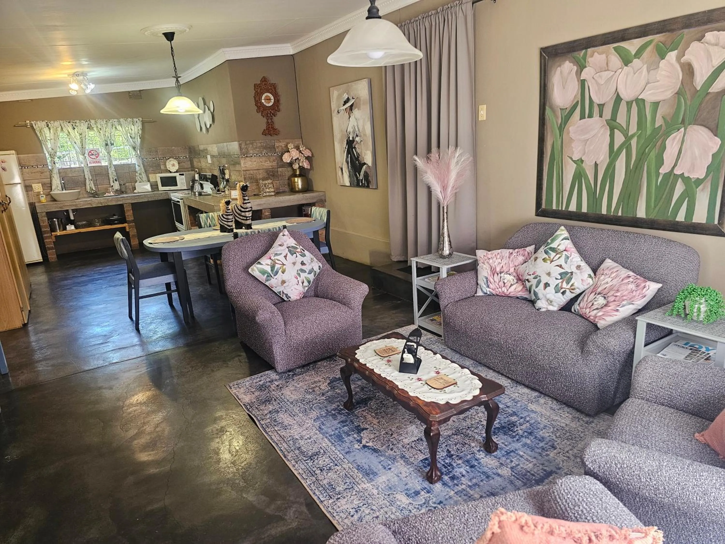 Seating area in Apricity Inn