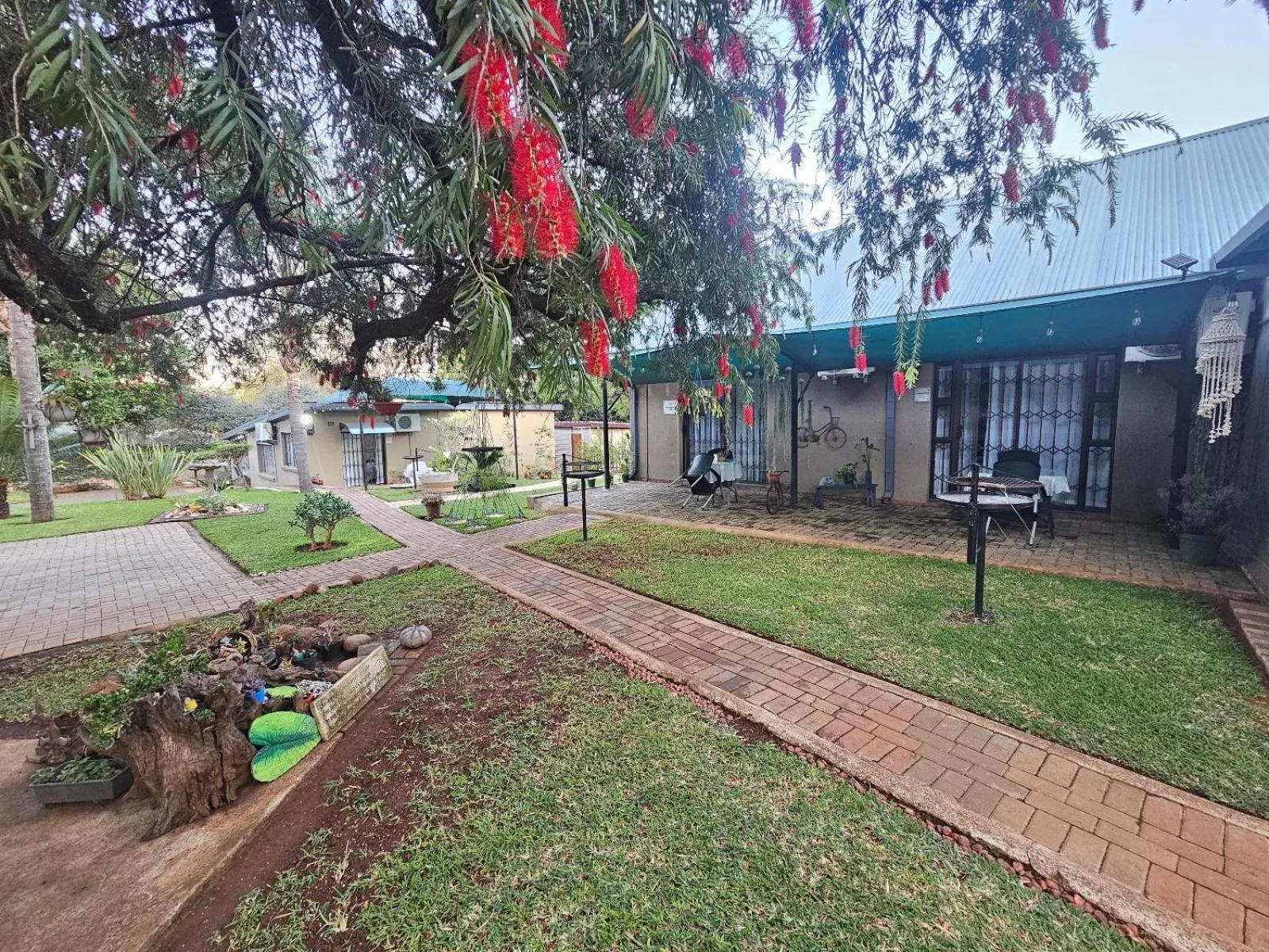 Property building in Apricity Inn