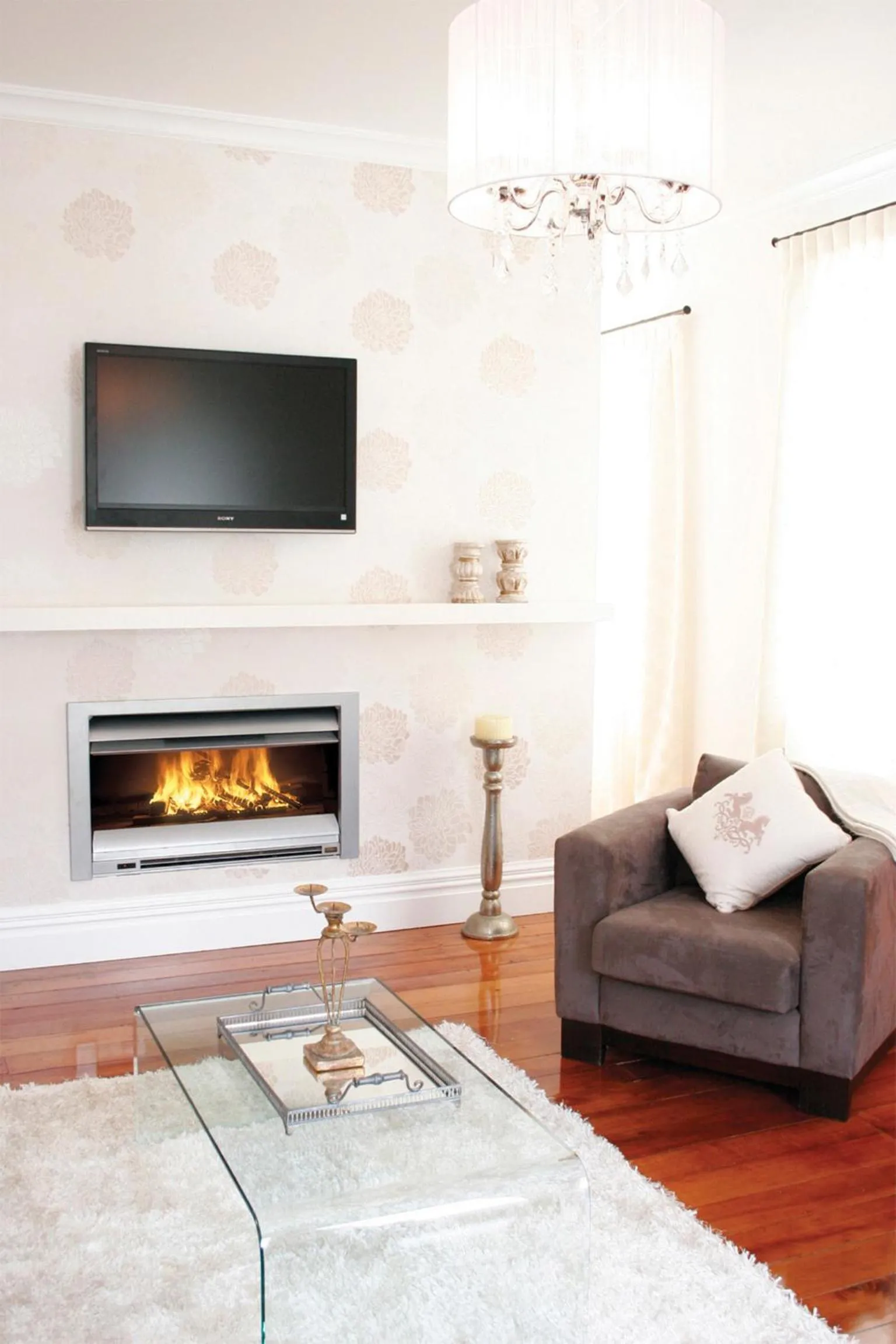 Photo of the whole room in Escape To Picton Boutique Hotel