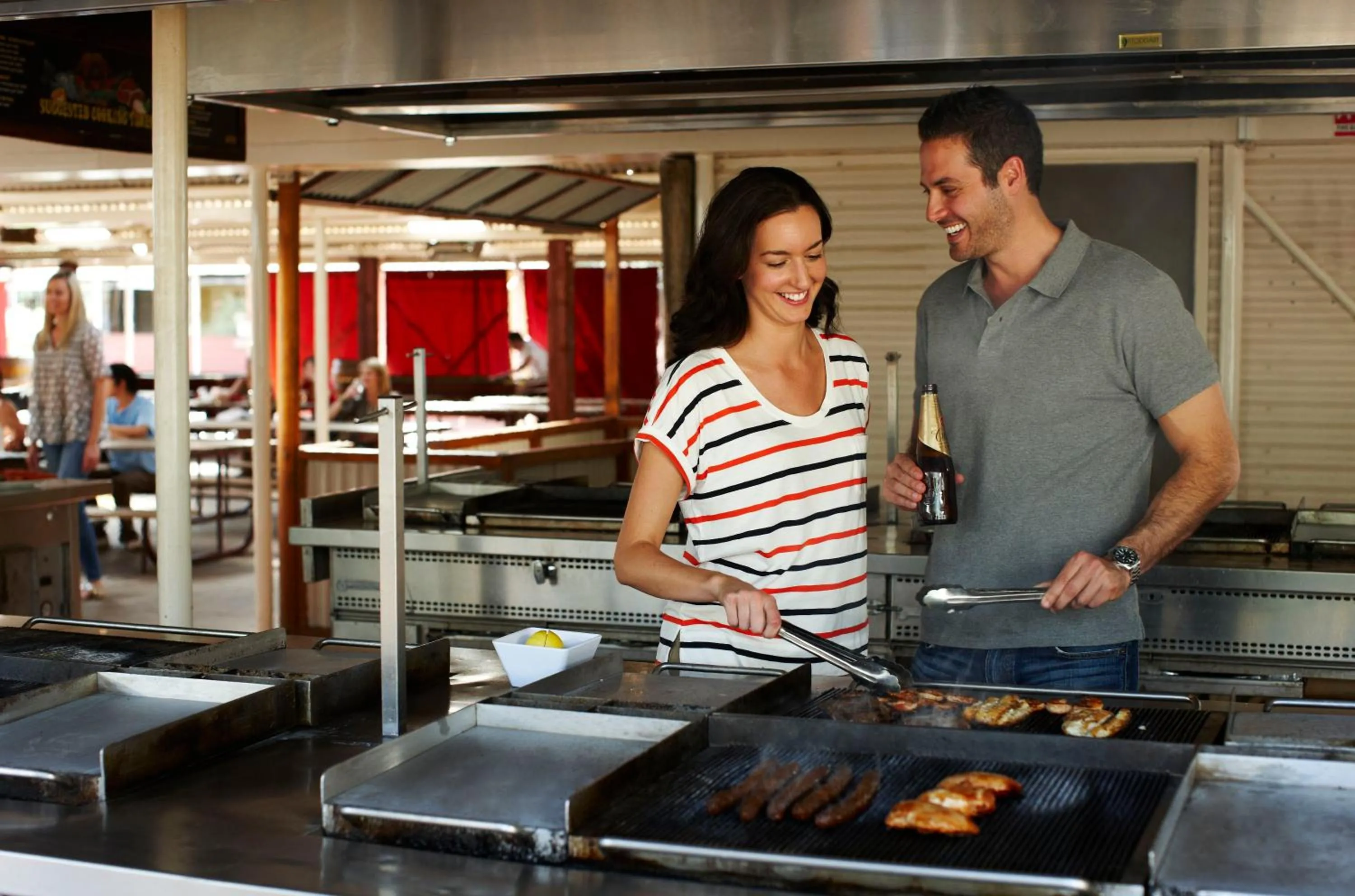 Restaurant/places to eat in Outback Hotel