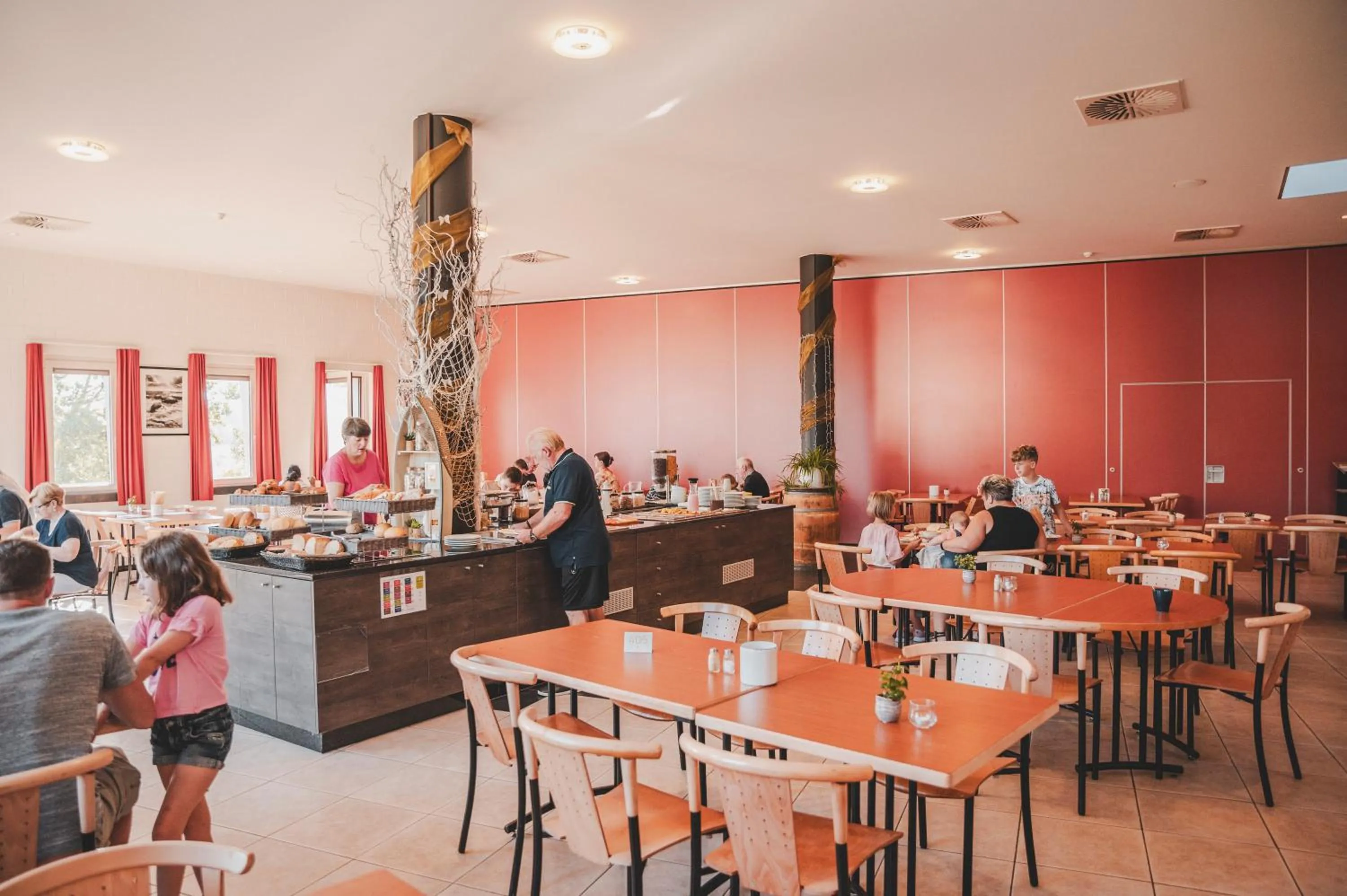 People in Vakantiedomein Hoge Duin