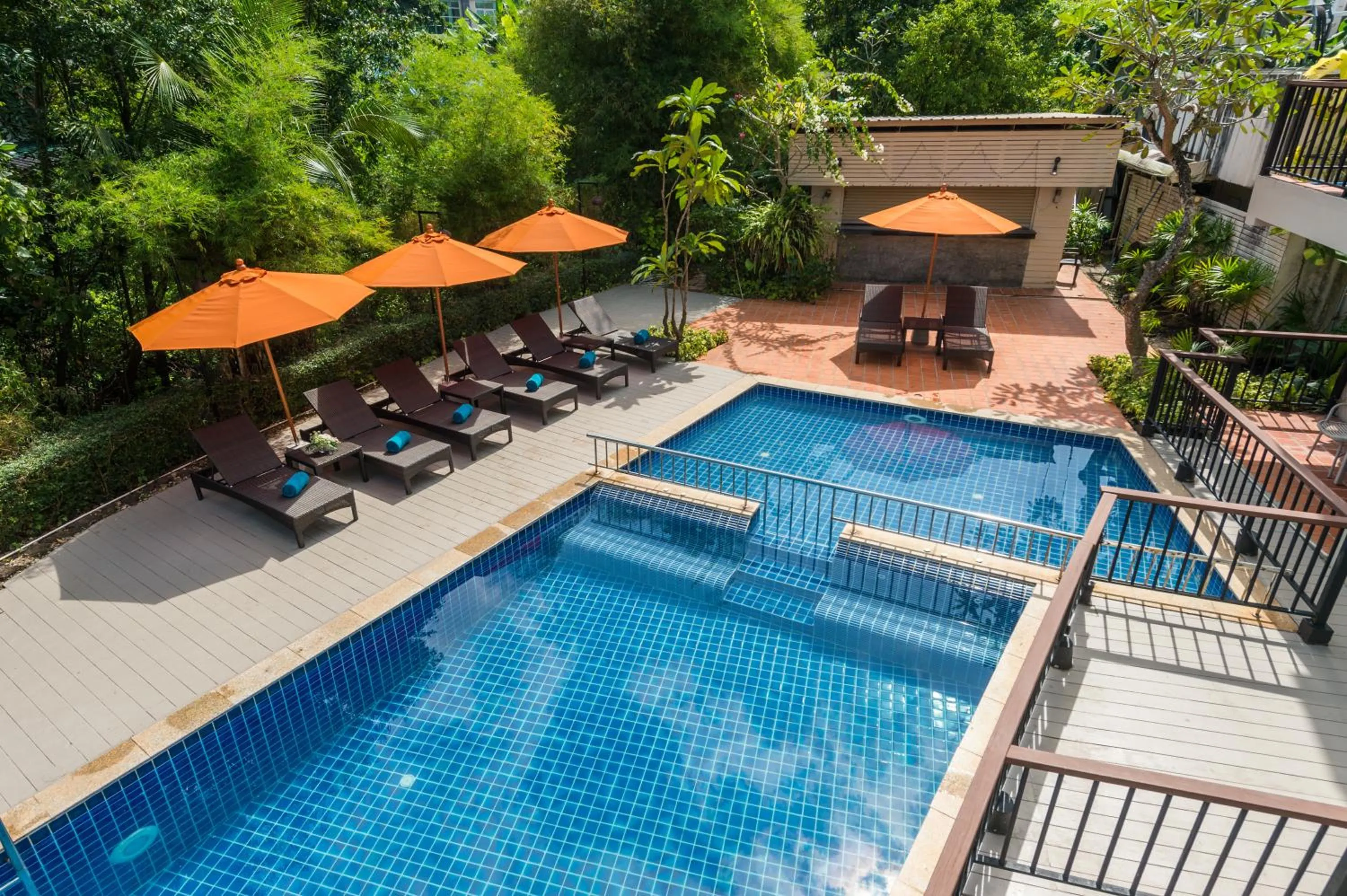 Swimming pool in Aonang All Seasons Beach Resort