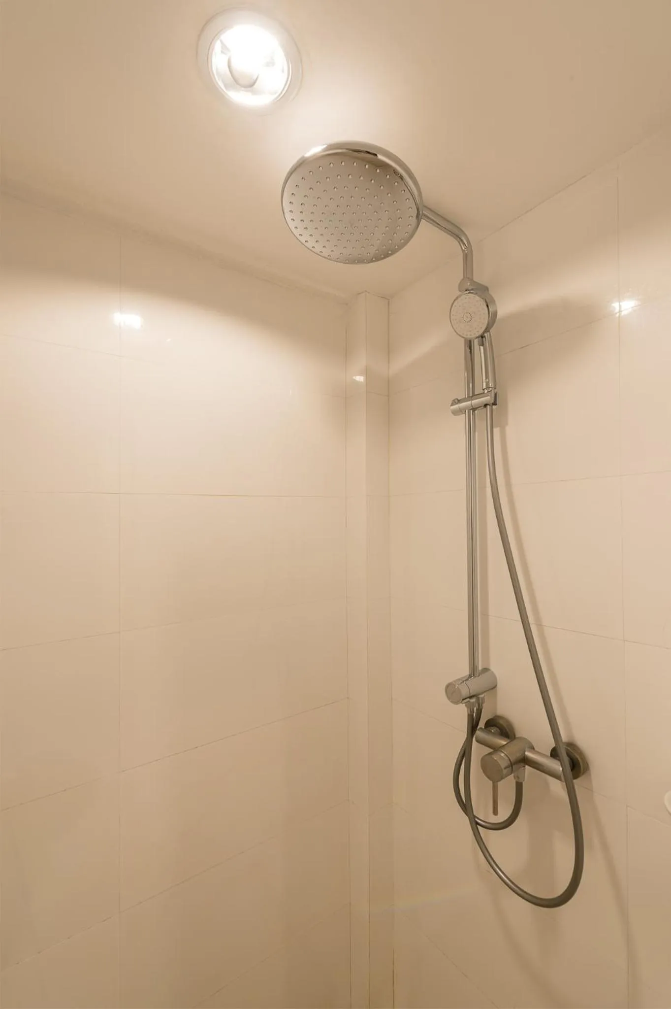 Shower in Aonang All Seasons Beach Resort