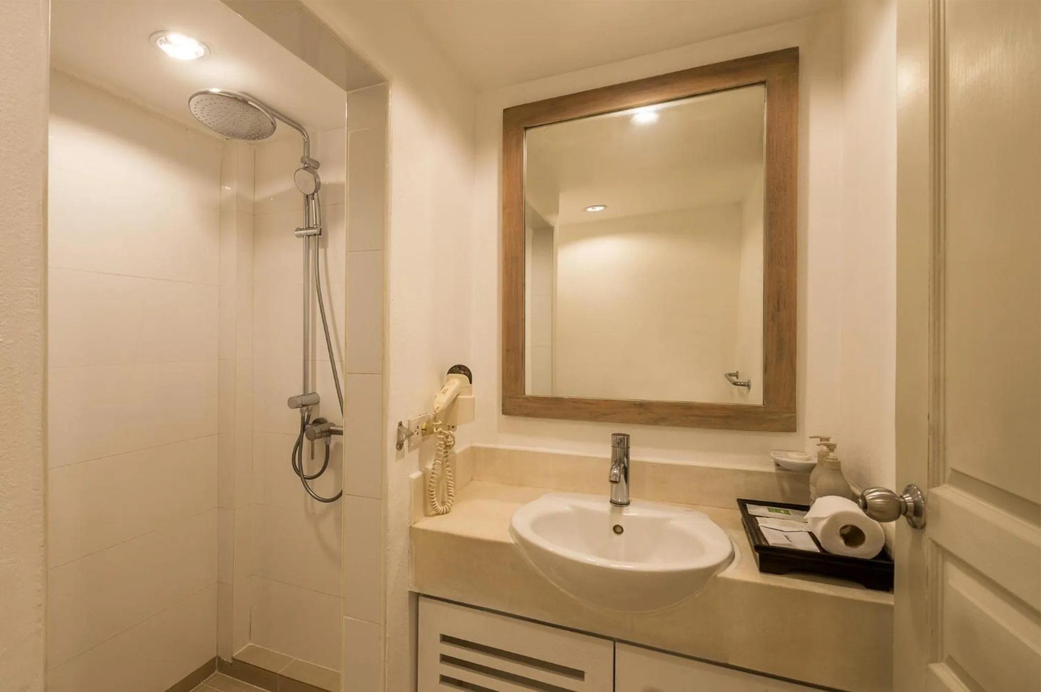 Shower in Aonang All Seasons Beach Resort