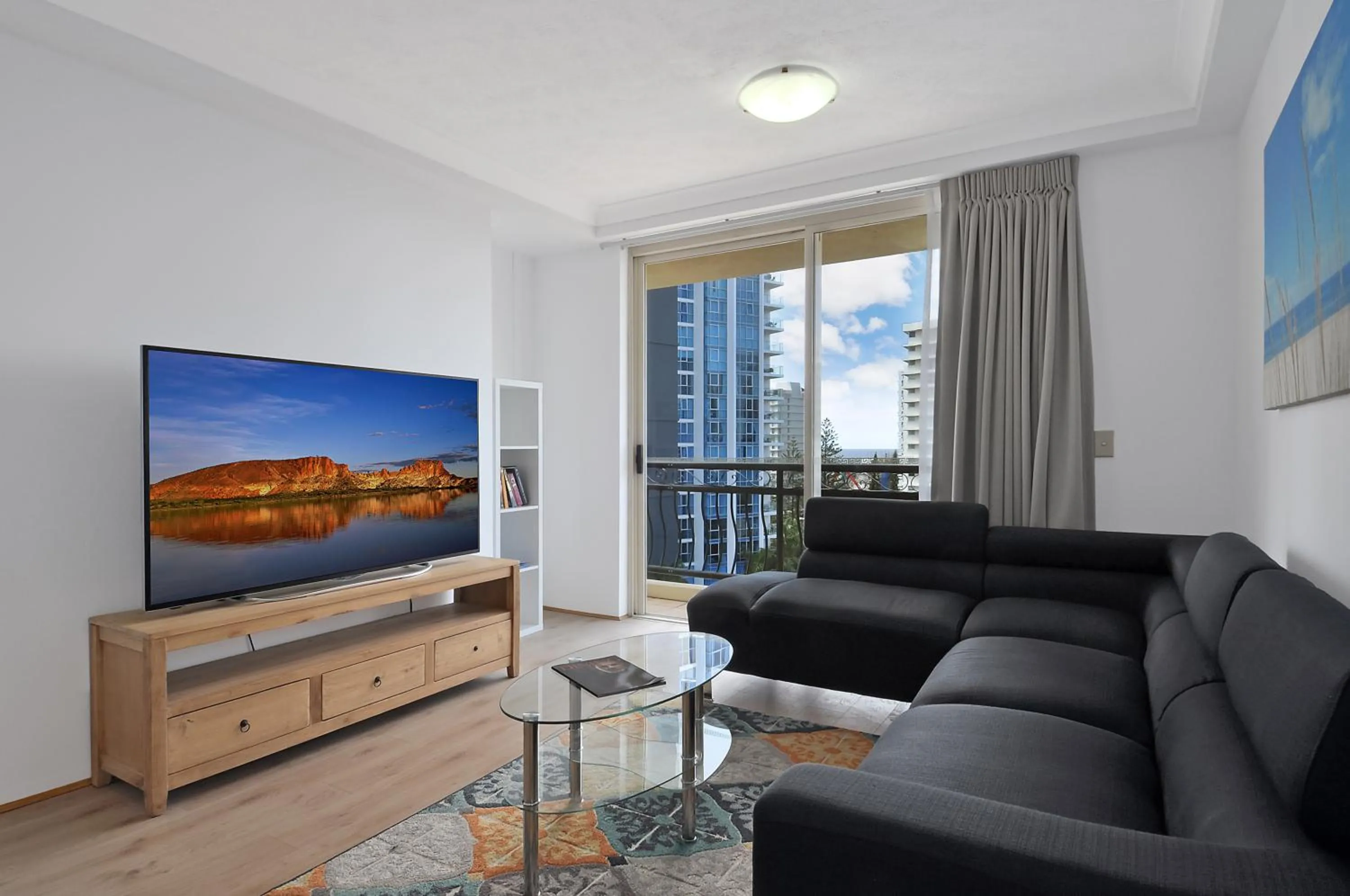 TV and multimedia in Palazzo Colonnades