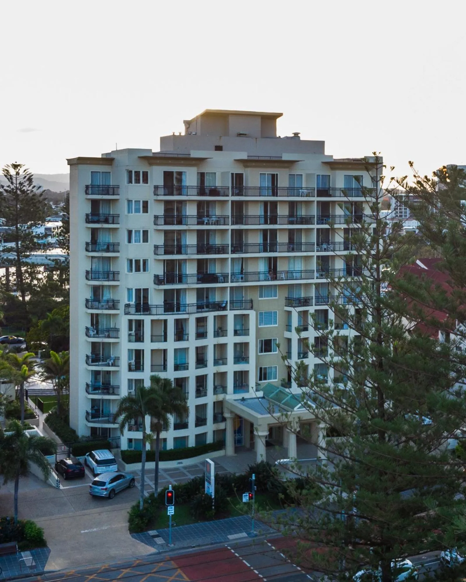 Property building in Palazzo Colonnades