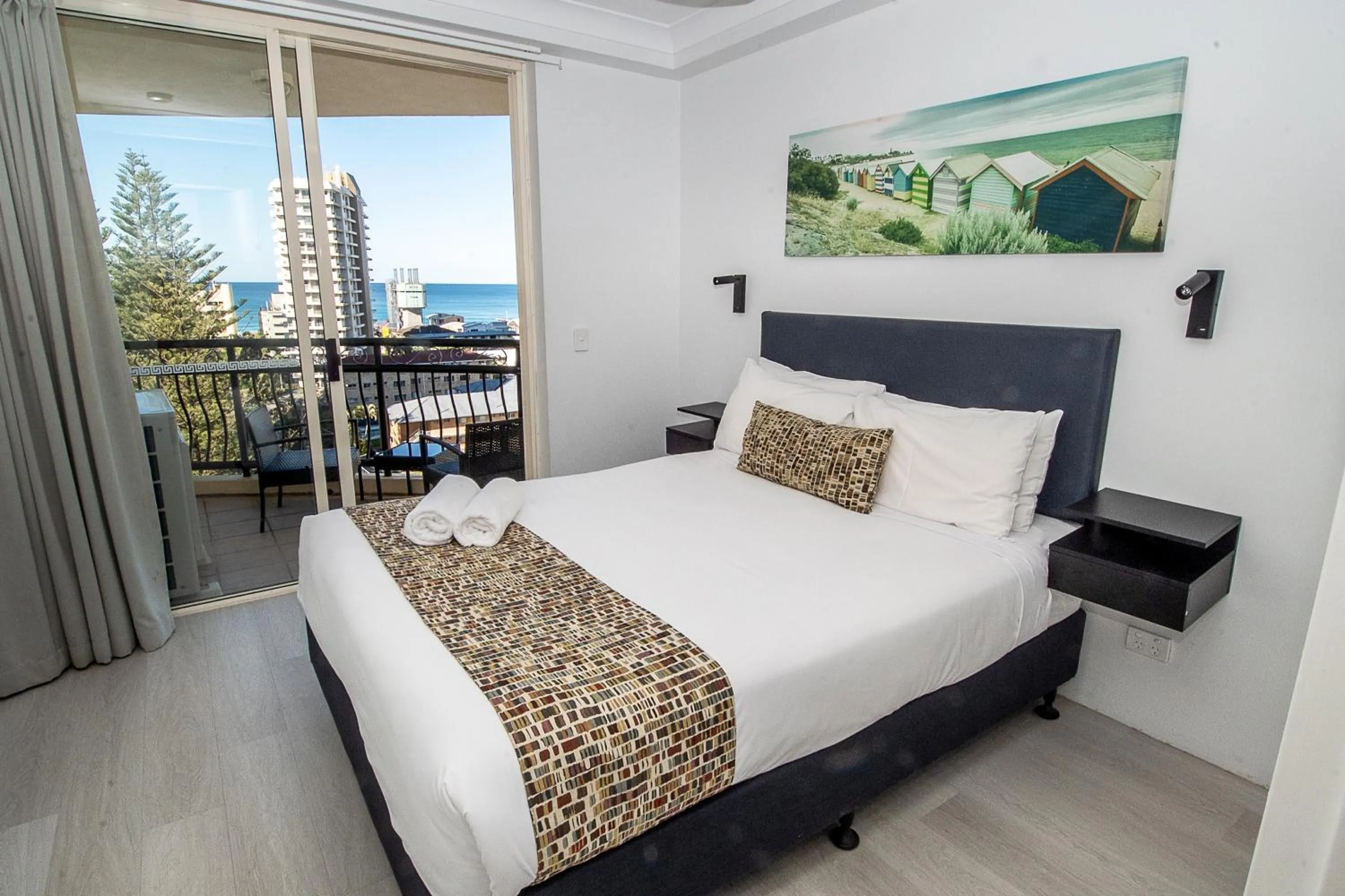 Bedroom, Bed in Palazzo Colonnades