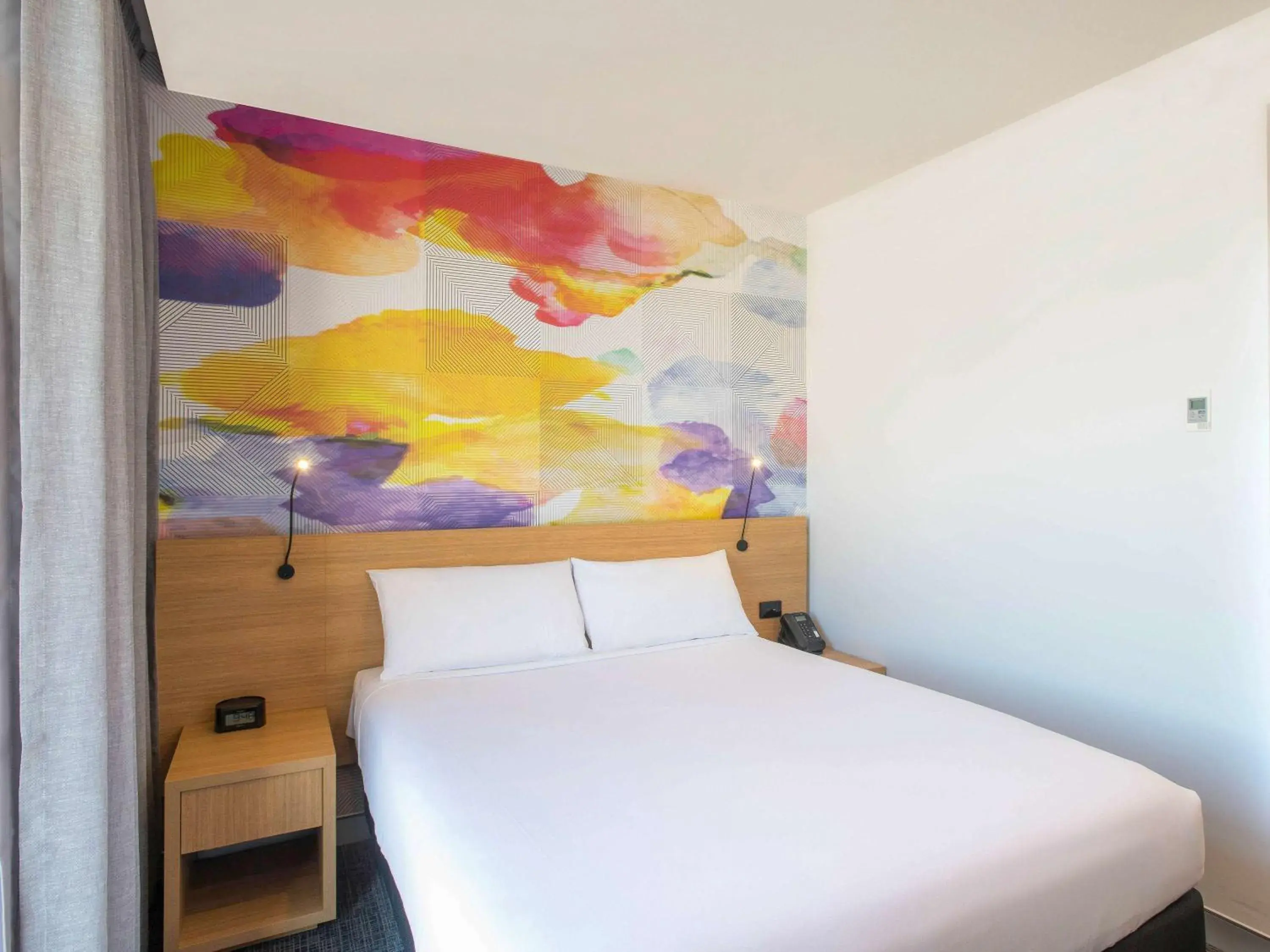 Bedroom, Bed in Ibis Styles Hobart Bedroom, Bed in Ibis Styles Hobart