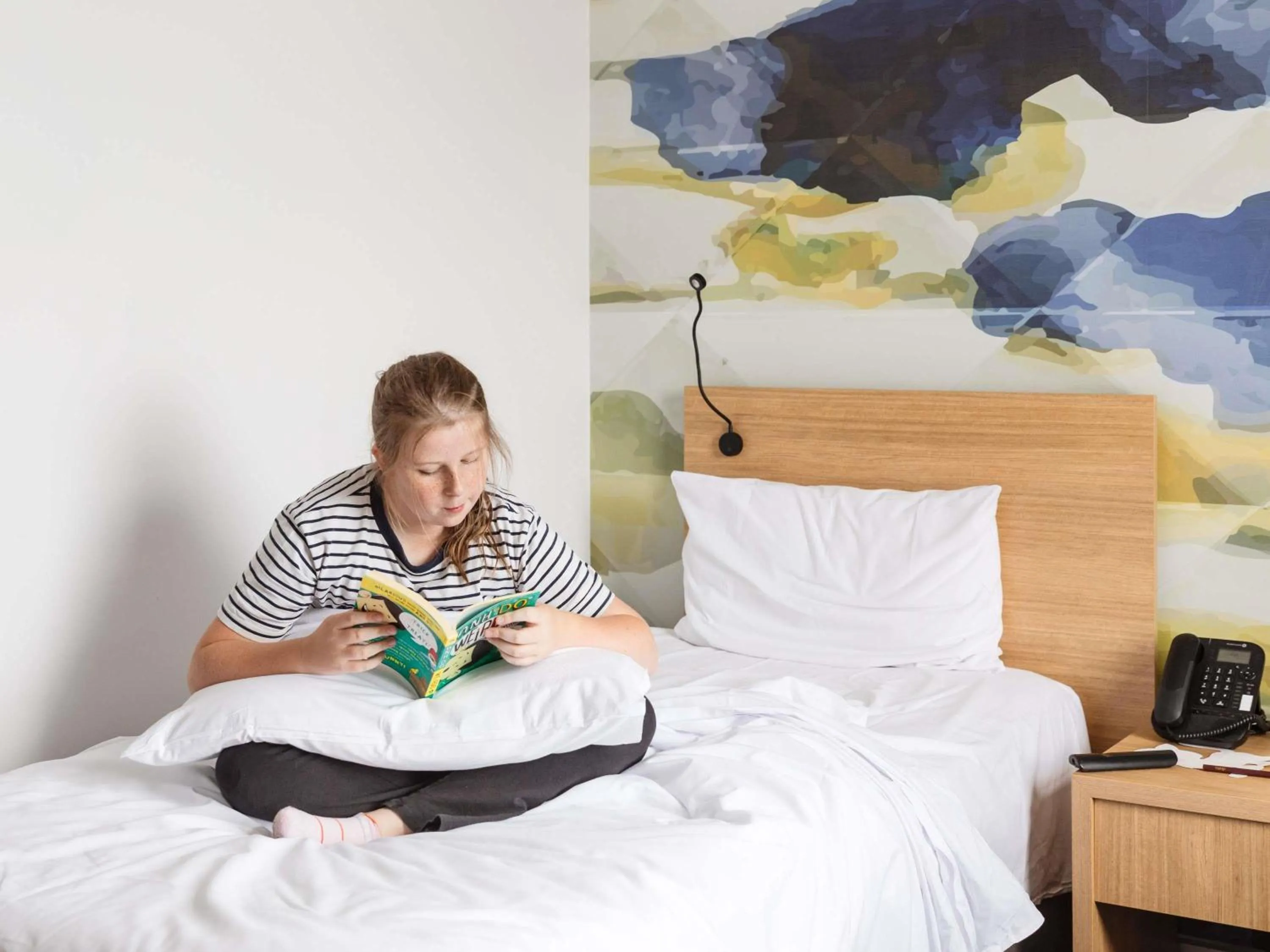 Bedroom, Bed in Ibis Styles Hobart