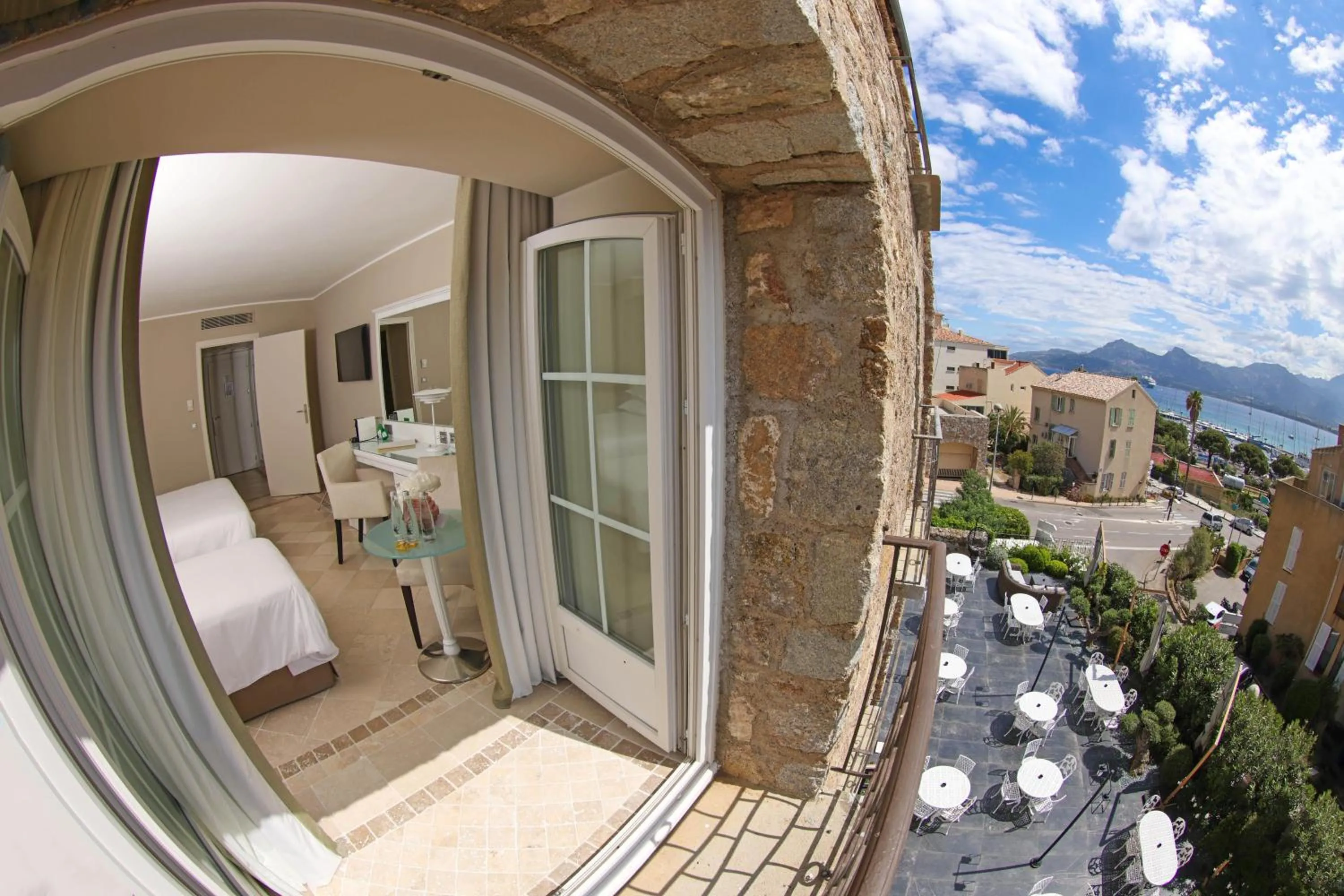 Sea view in Hôtel L'Abbaye