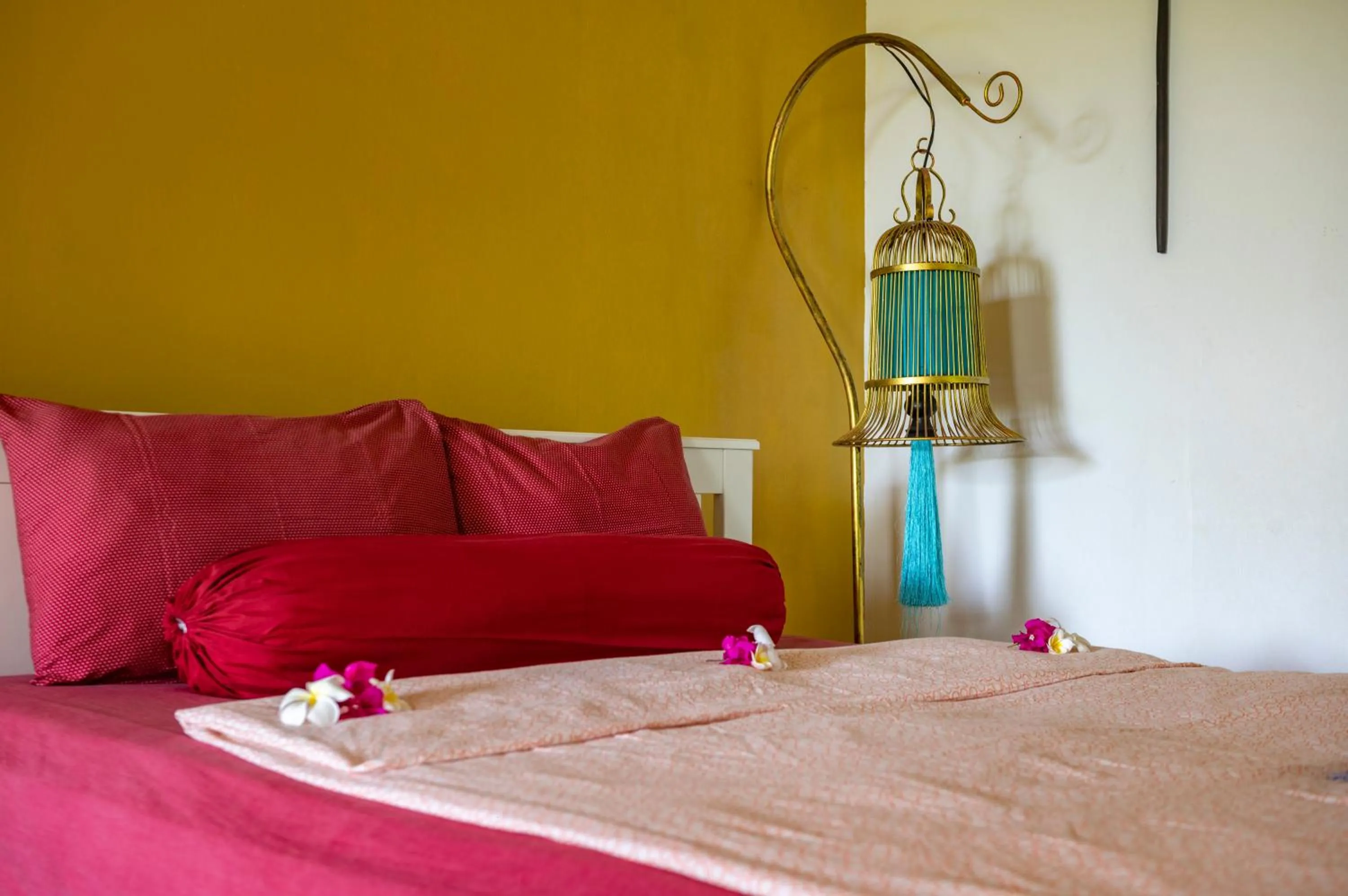 Bed in Good Time Sports Village Koh Mak